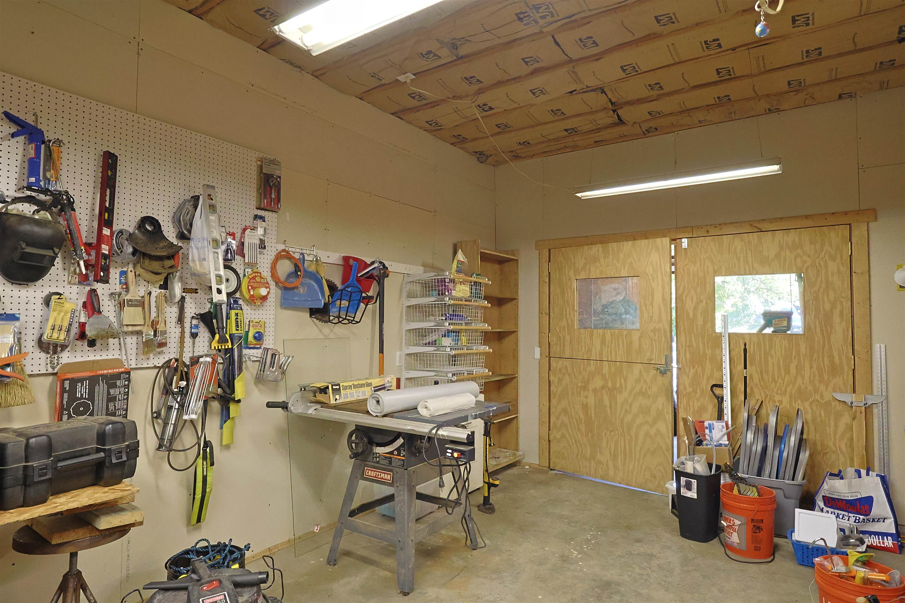 86 Brownsville Road Property Photo 40