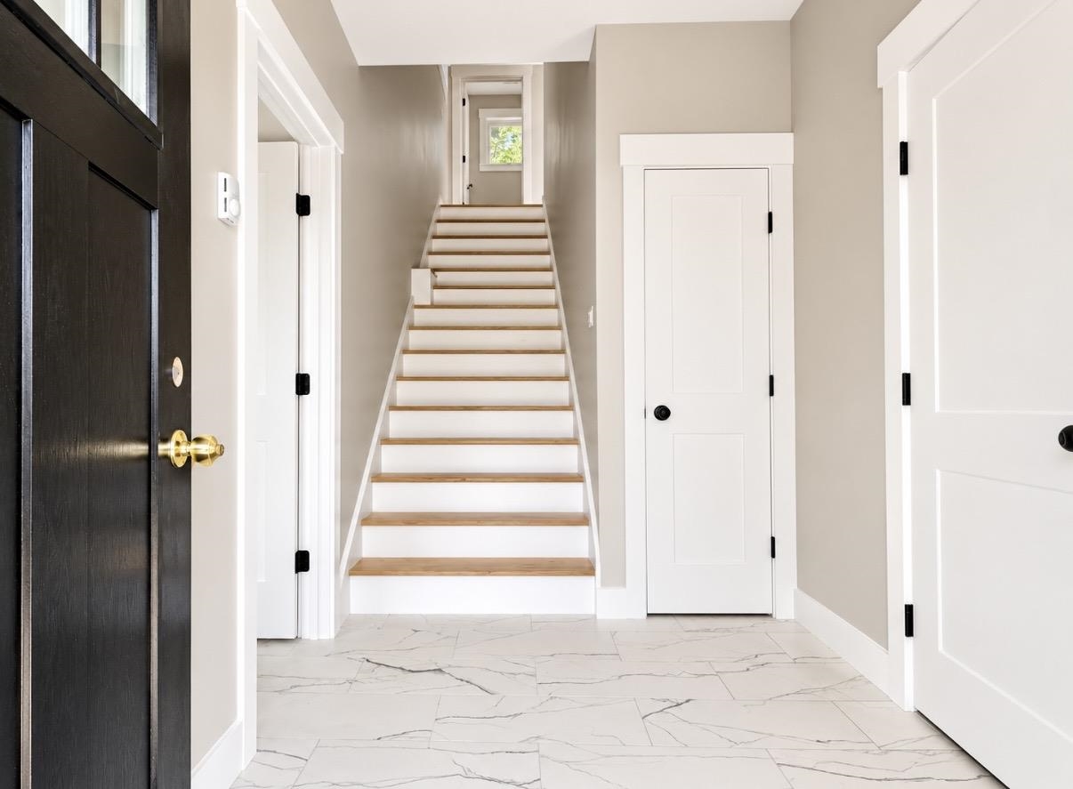 12 Cobblestone Court Property Photo 2