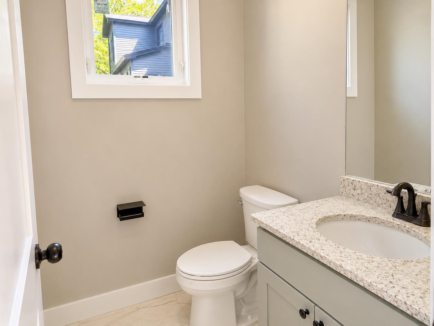 12 Cobblestone Court Property Photo 11