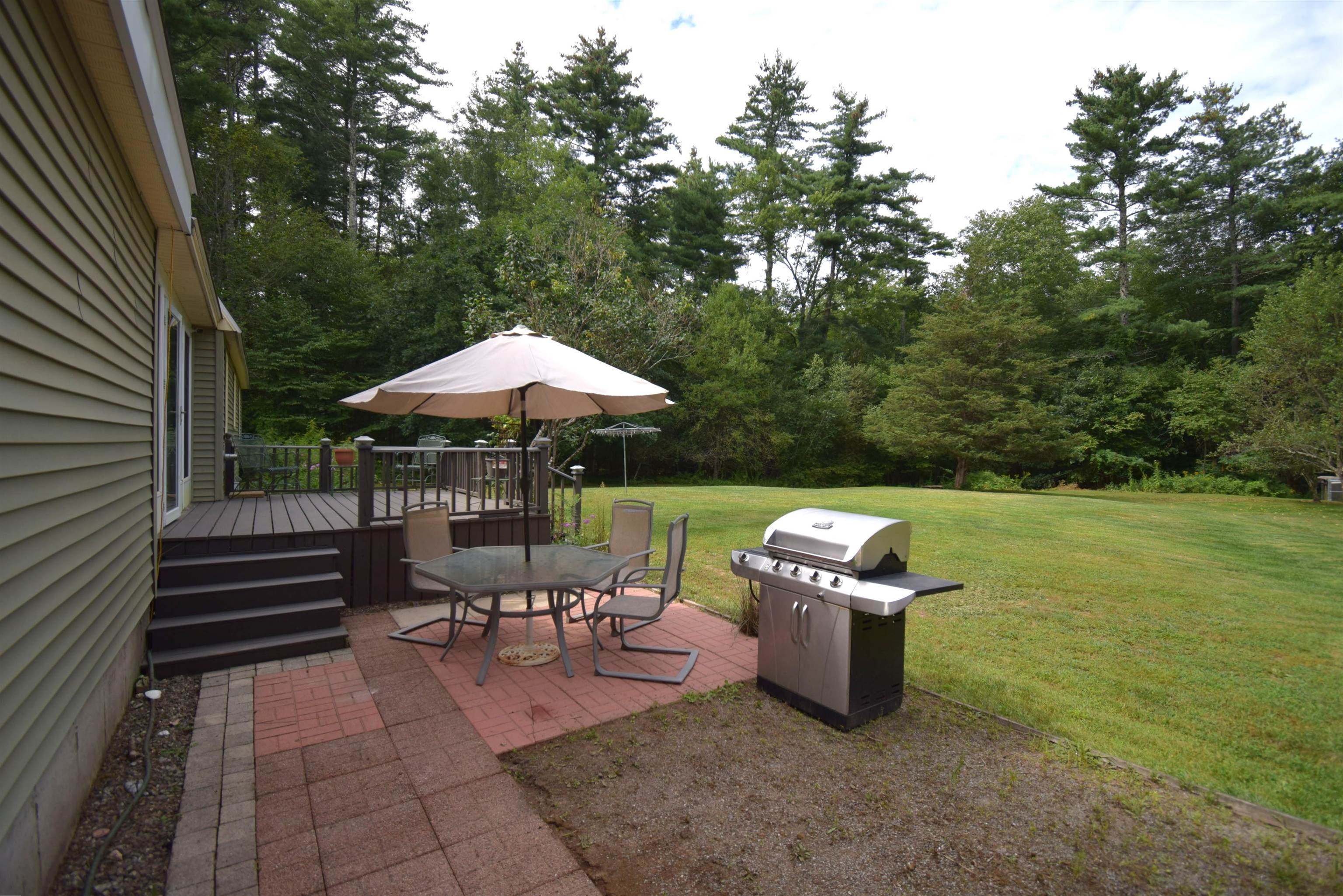 287 Middle Road Property Photo 42