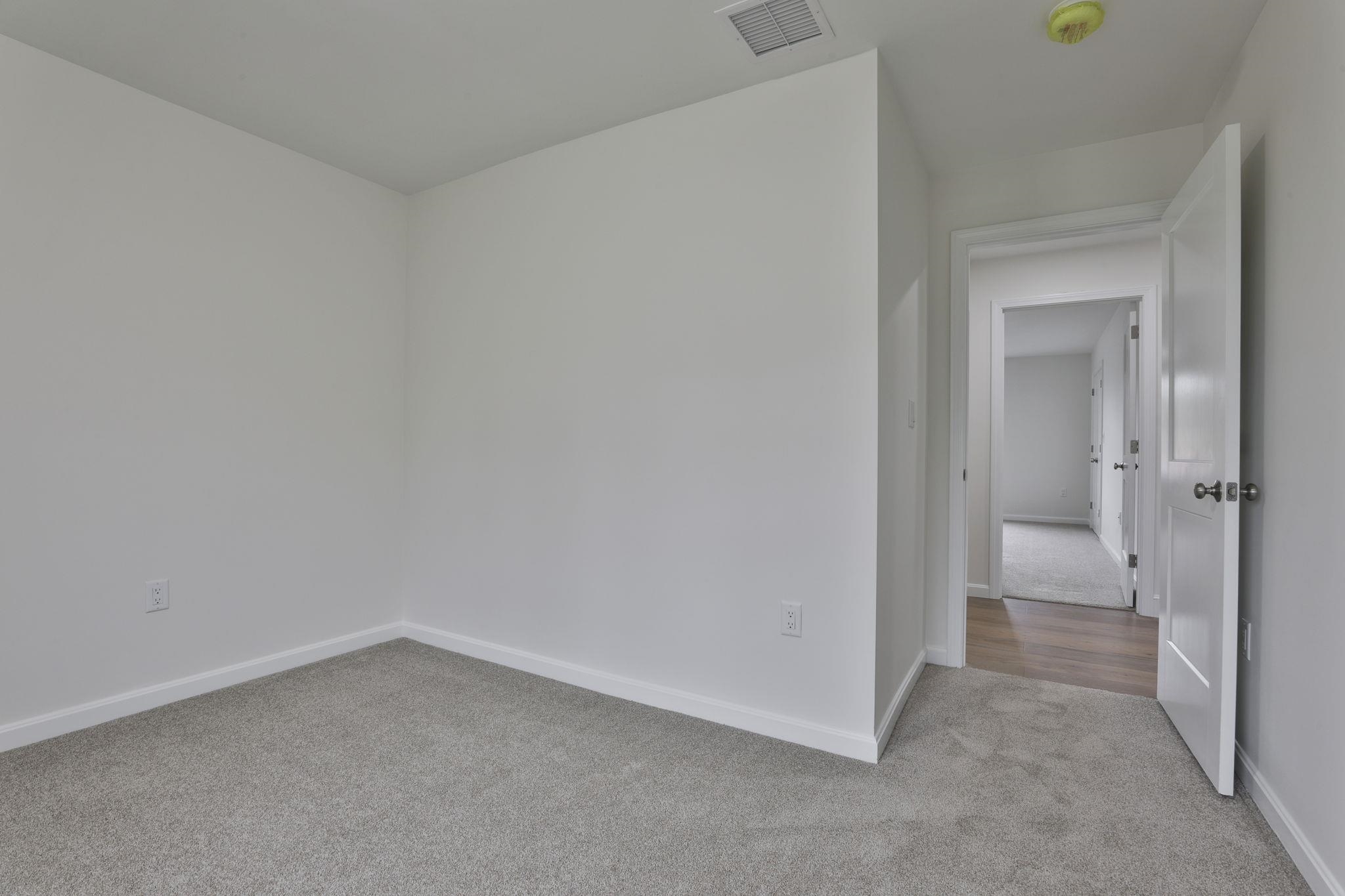 62 Crestview Way Property Photo 31