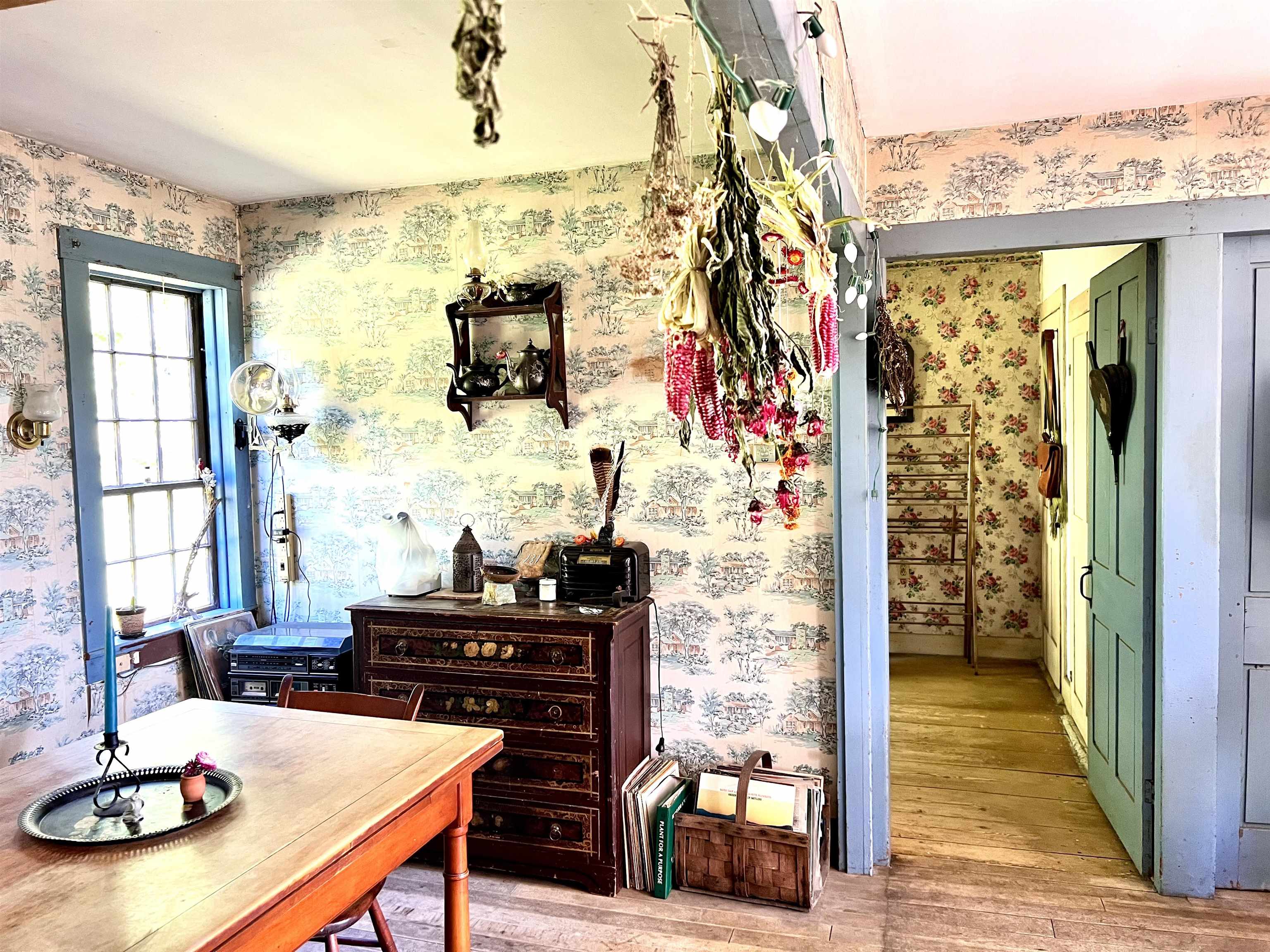 575 Somers Road Property Photo 8