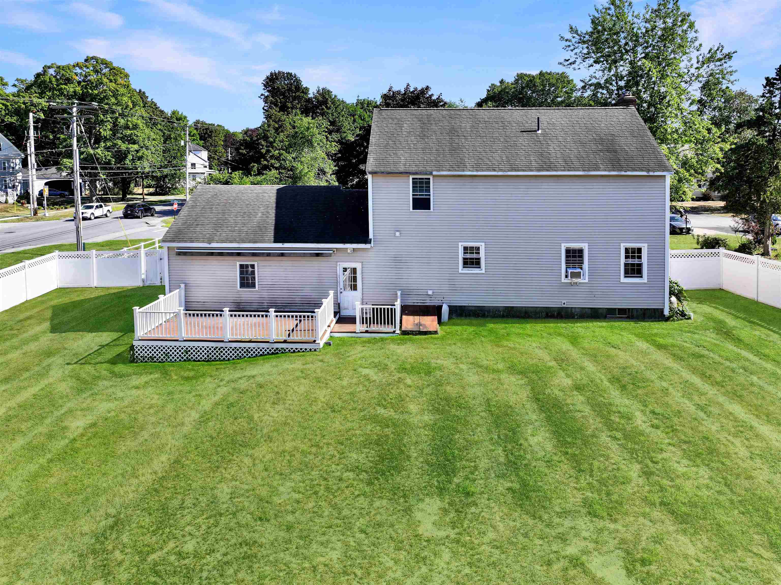 2 Jeffrey Drive Property Photo 3