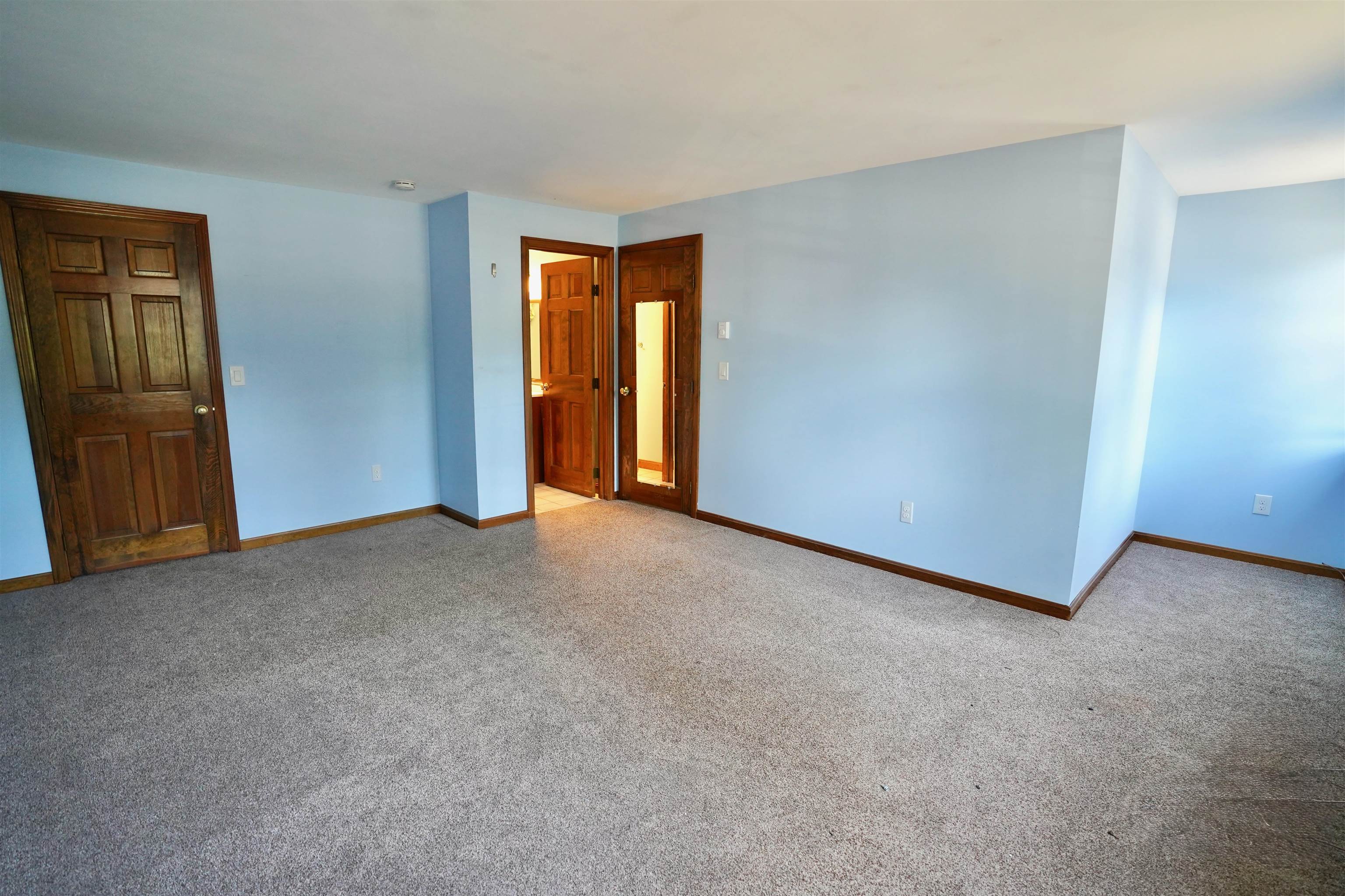 2 Jeffrey Drive Property Photo 30