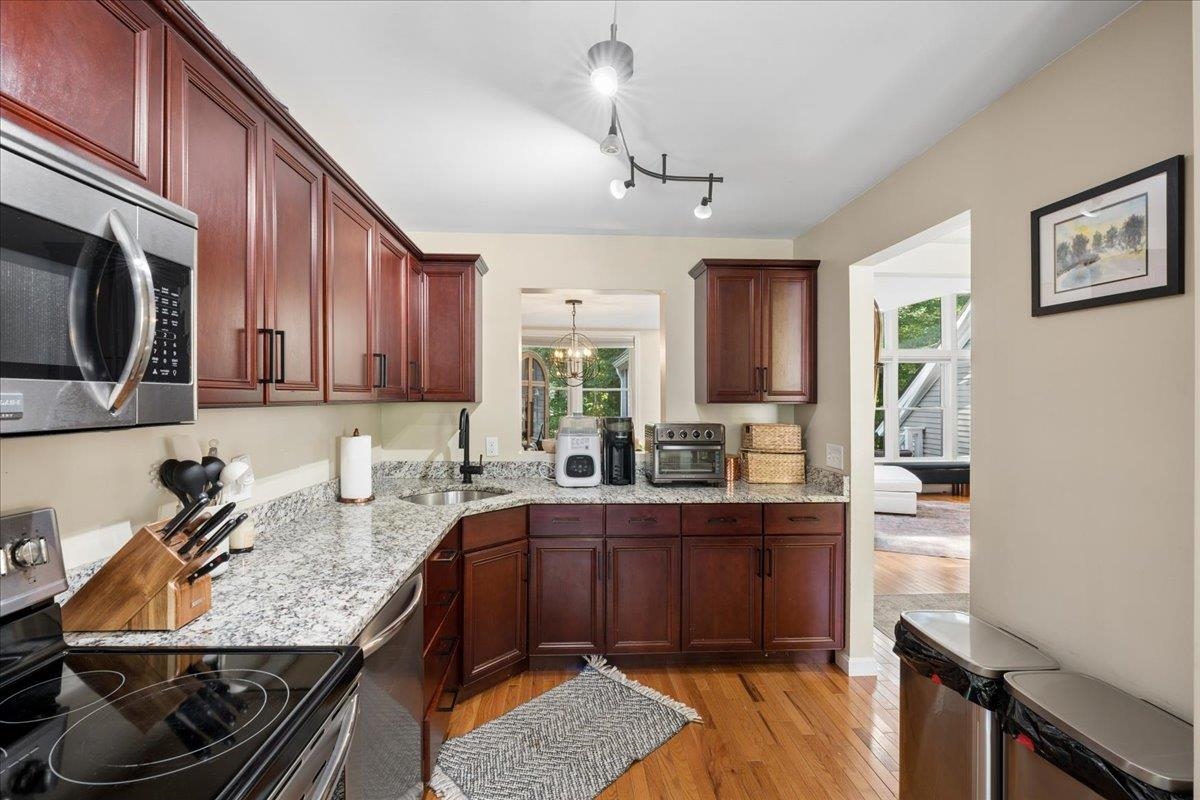 76 Cherry Hollow Road Property Photo 3