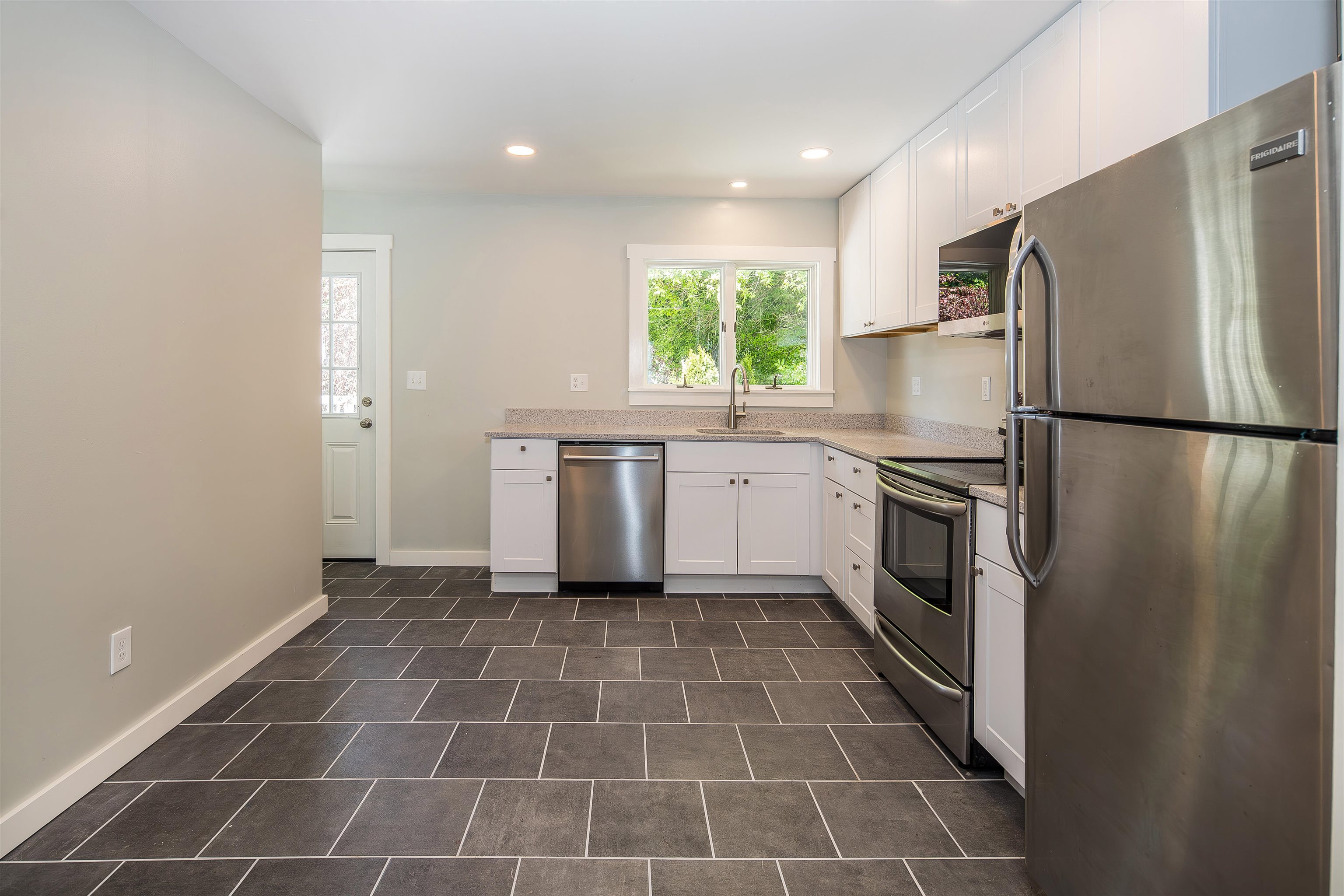 39 Williams Street Property Photo 5