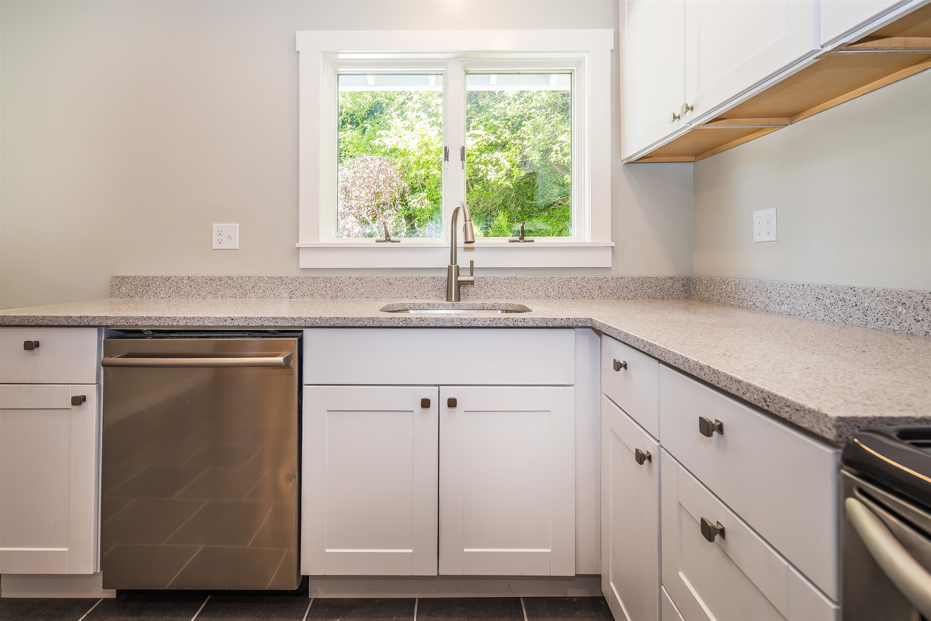 39 Williams Street Property Photo 6