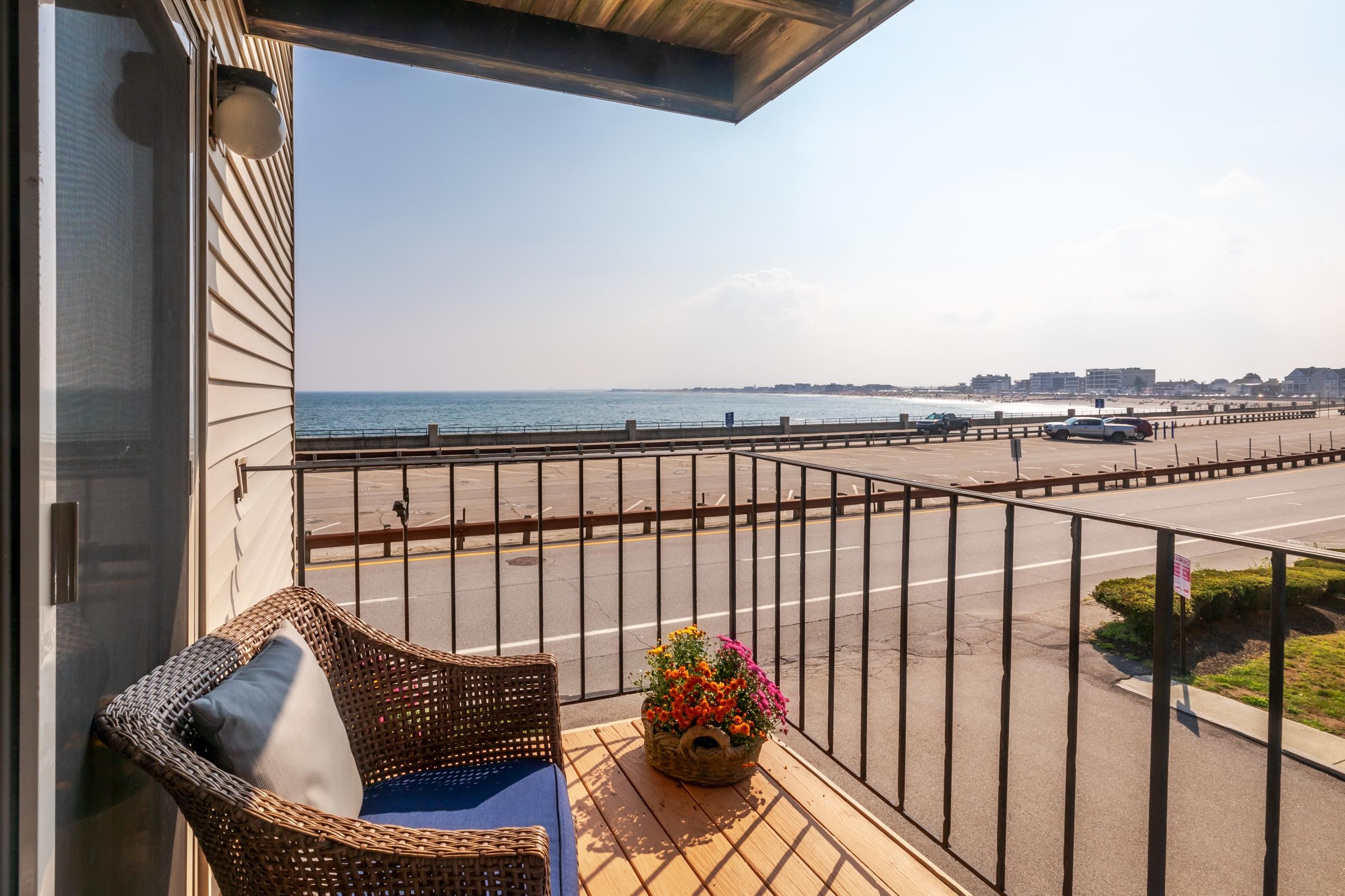 463 Ocean Boulevard Property Photo 4