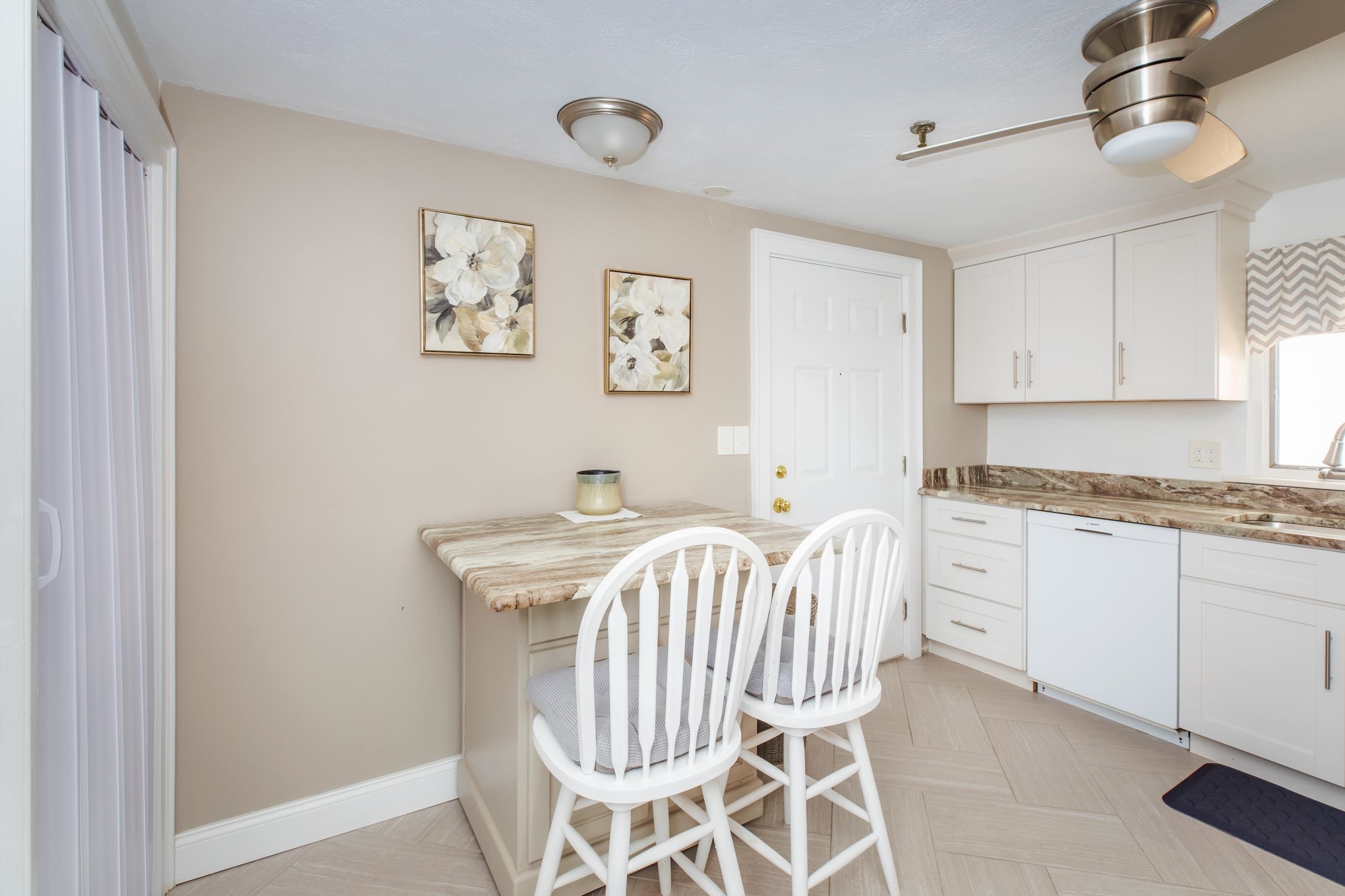 463 Ocean Boulevard Property Photo 15