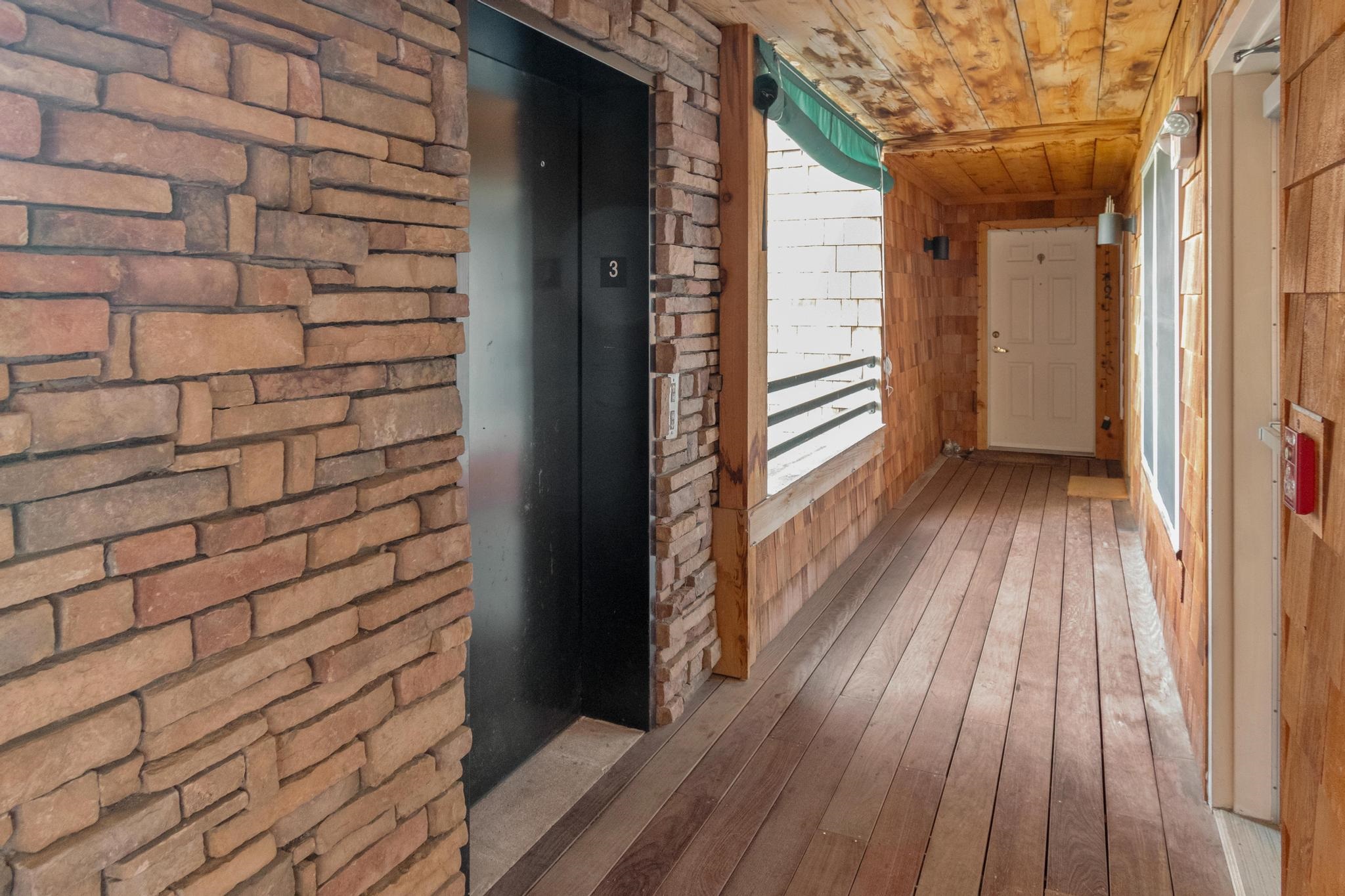 55 Claire Pointe Road Property Photo 6