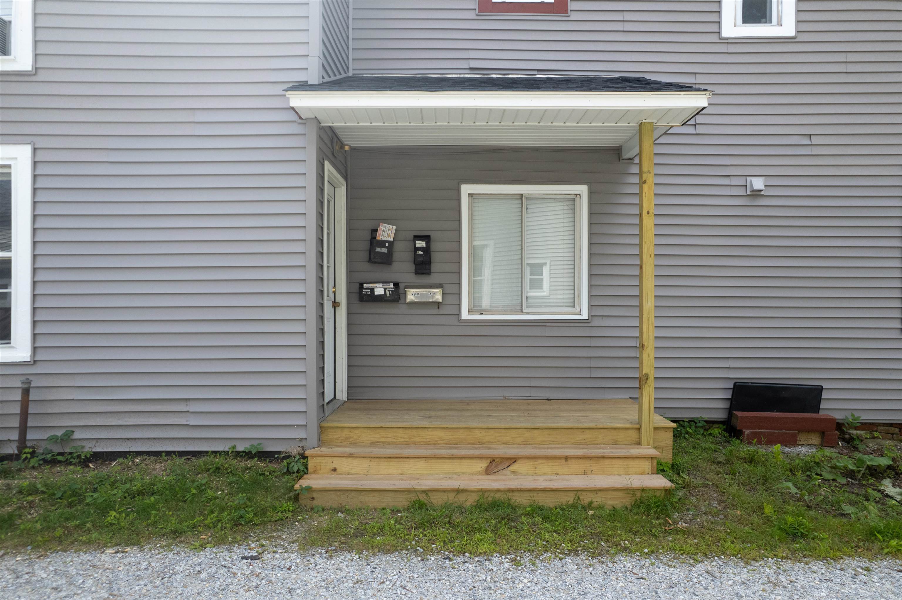 52 South Main Street Property Photo 4