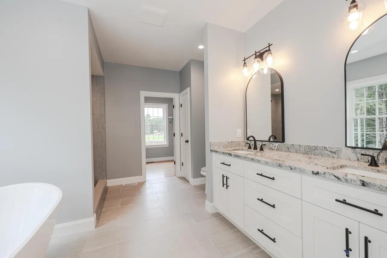 10 Beech Hill Road Property Photo 5