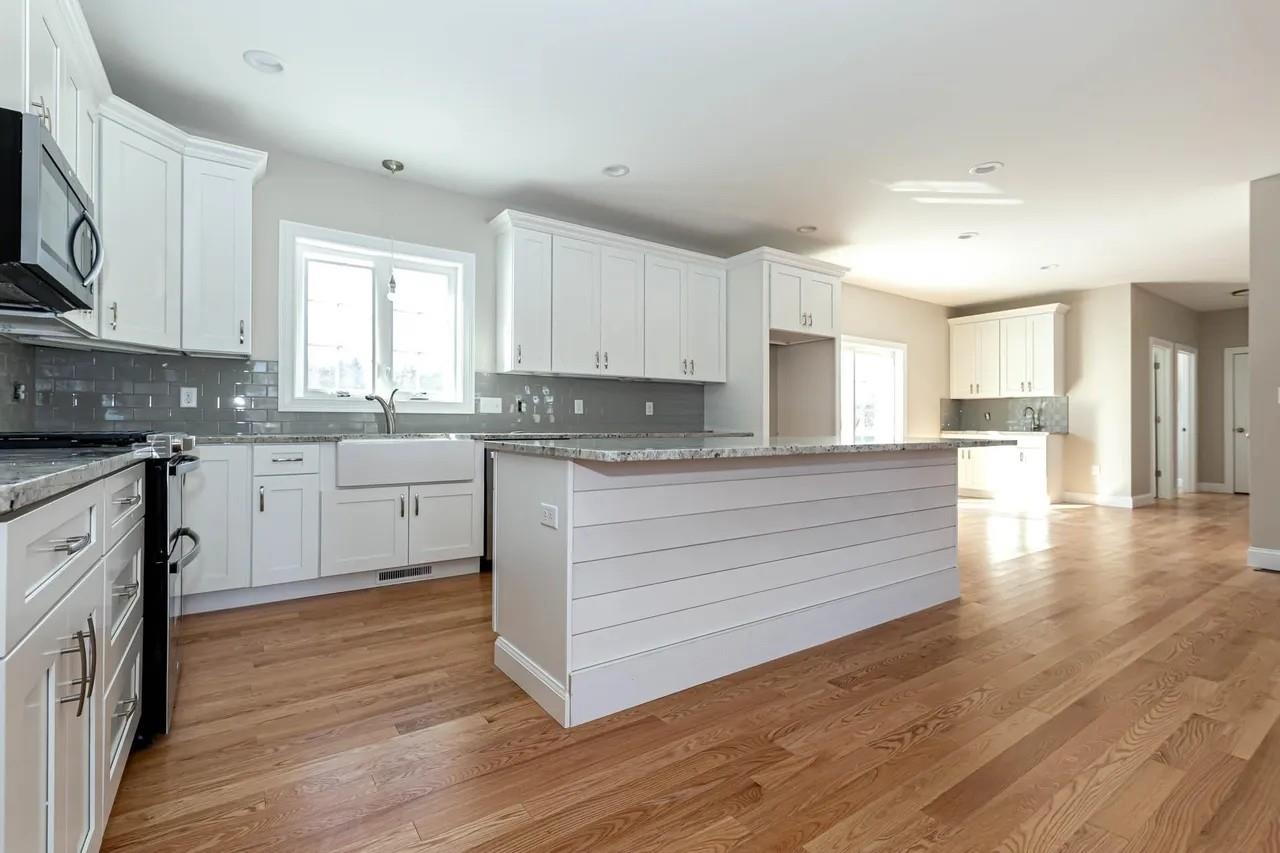 10 Beech Hill Road Property Photo 14