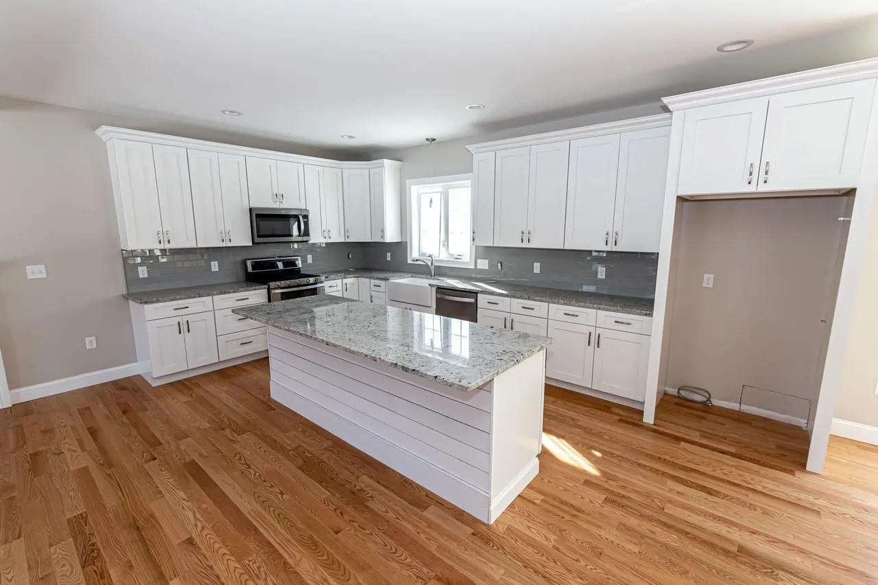 10 Beech Hill Road Property Photo 18