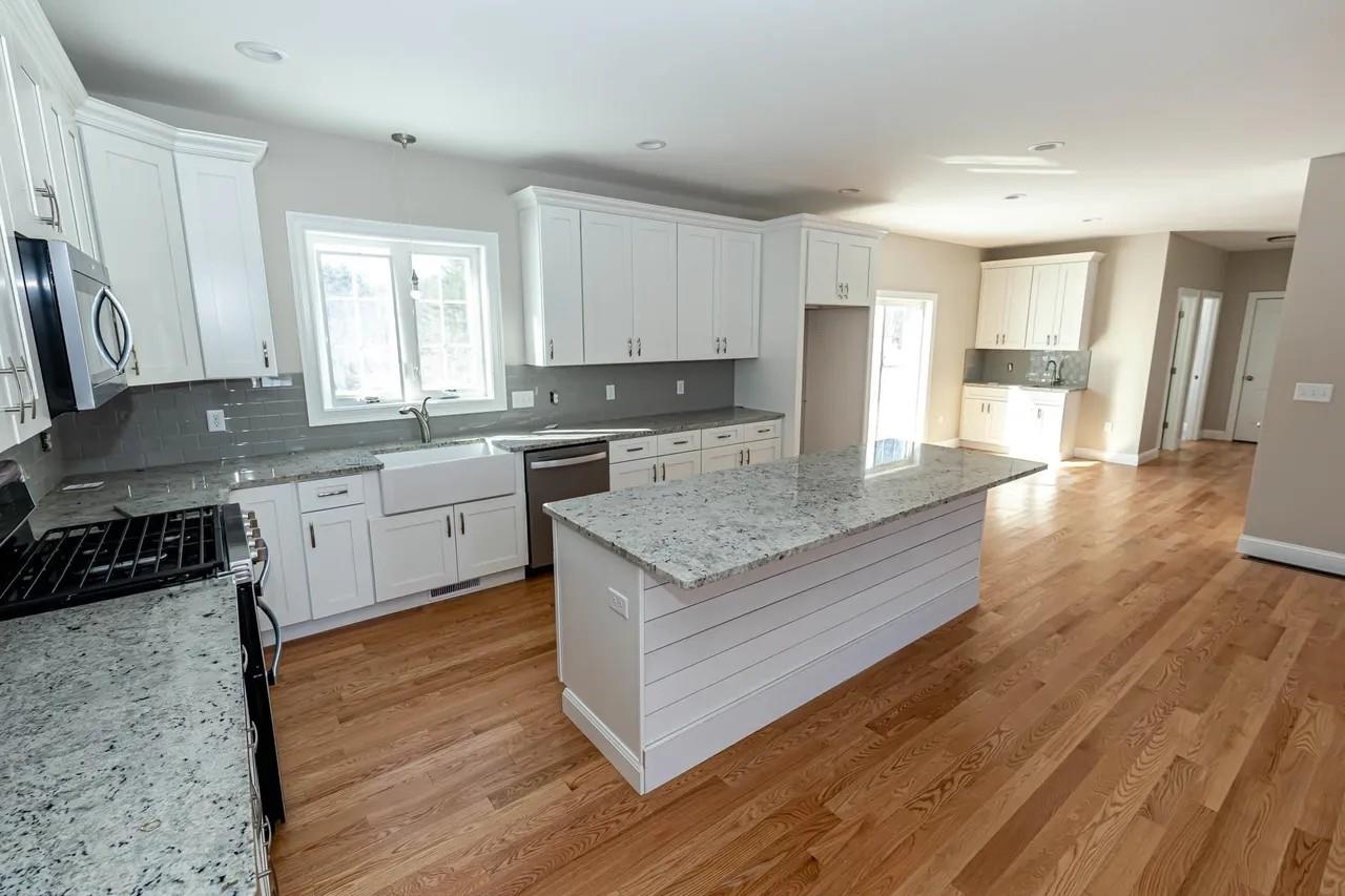 10 Beech Hill Road Property Photo 23
