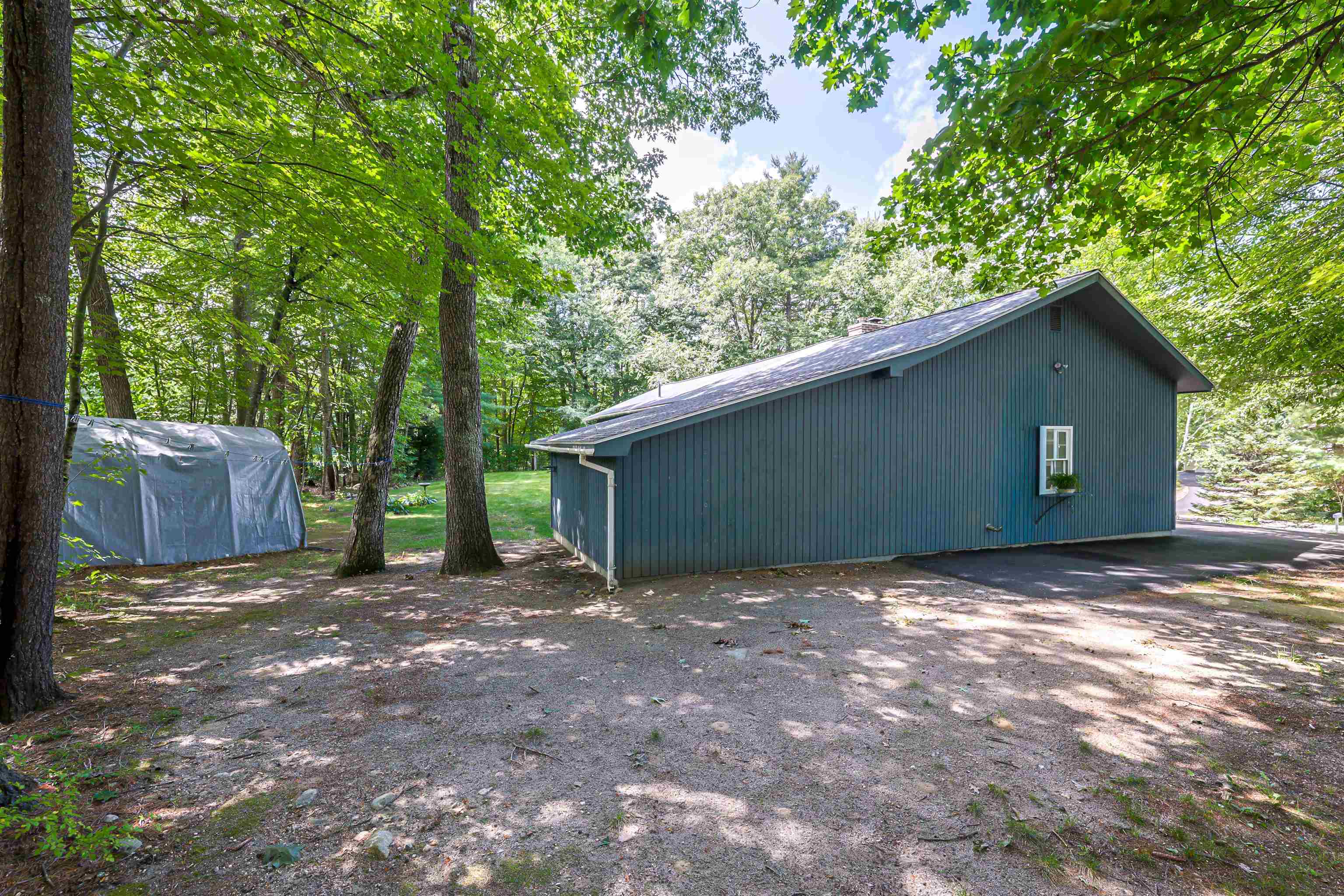 19 Comstock Drive Property Photo 28