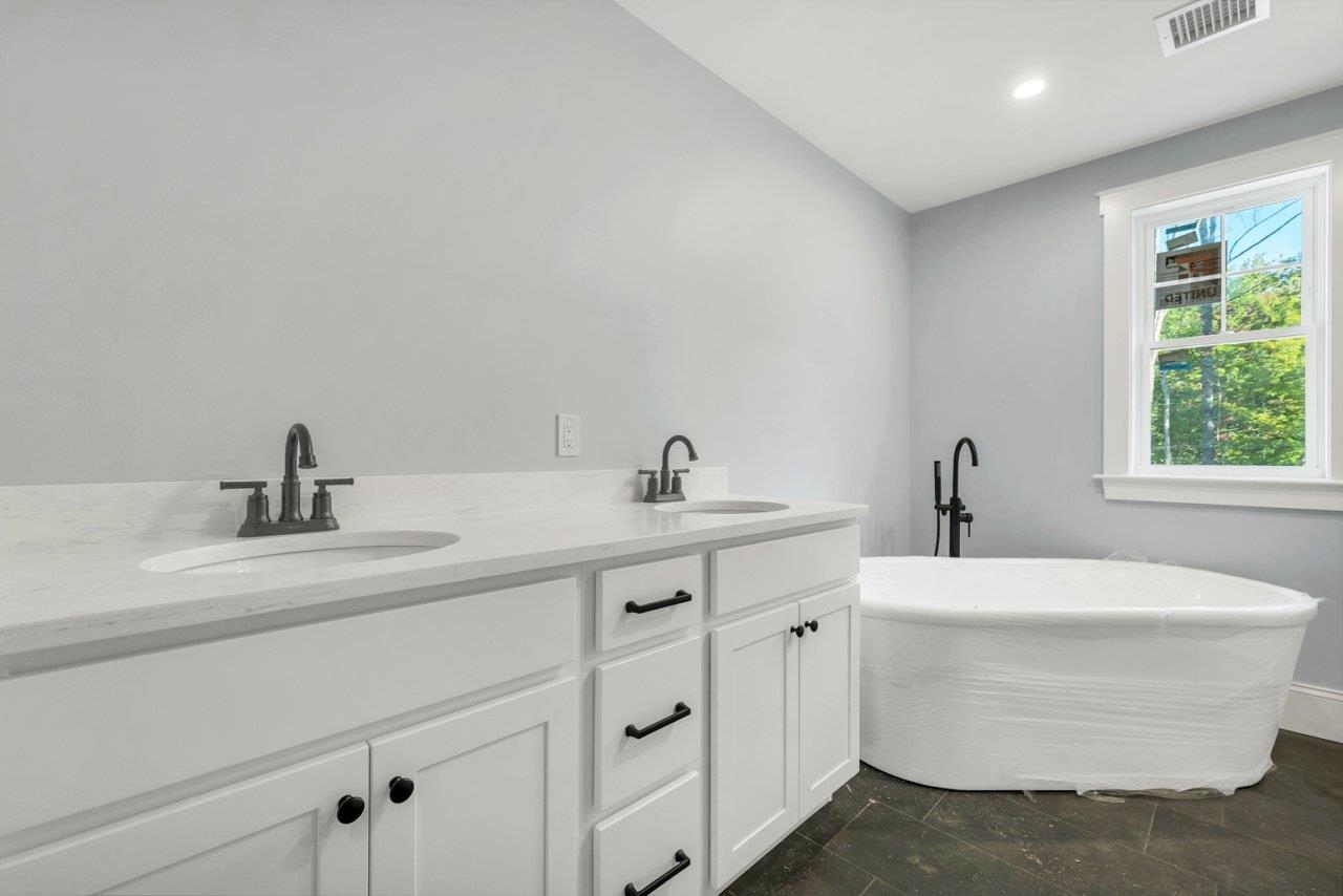 7 Vere Royce Road Property Photo 27