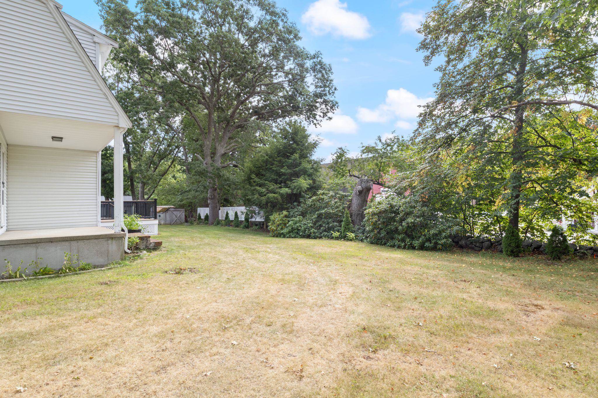 99 Presidential Circle Property Photo 8