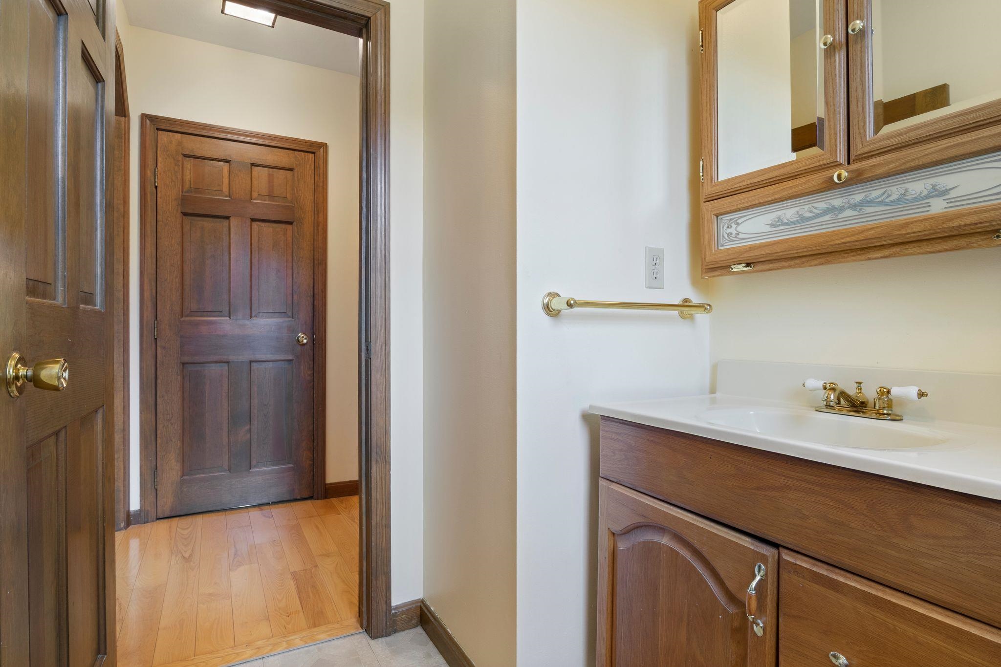 99 Presidential Circle Property Photo 25