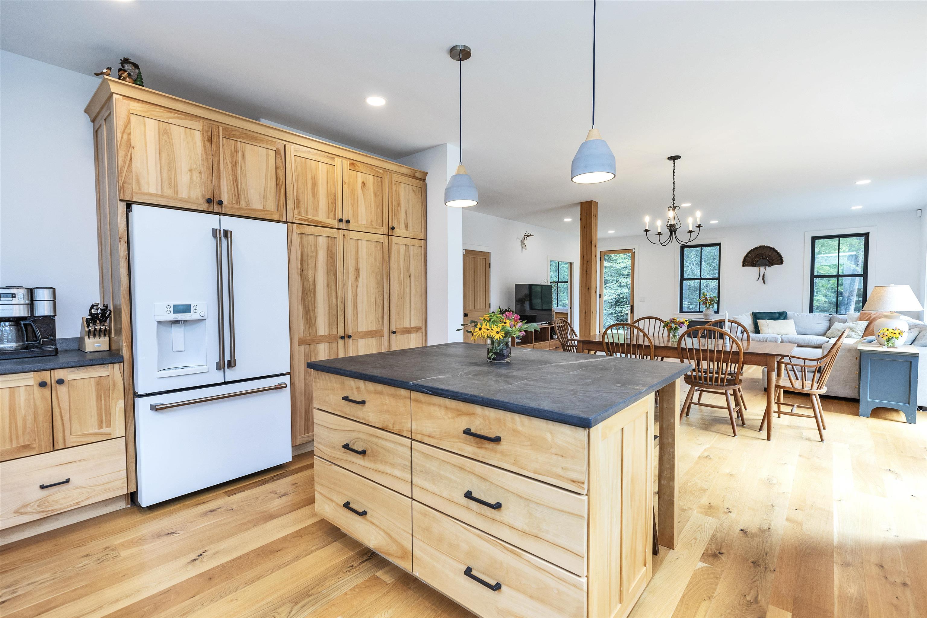 341 Ingalls Road Property Photo 15