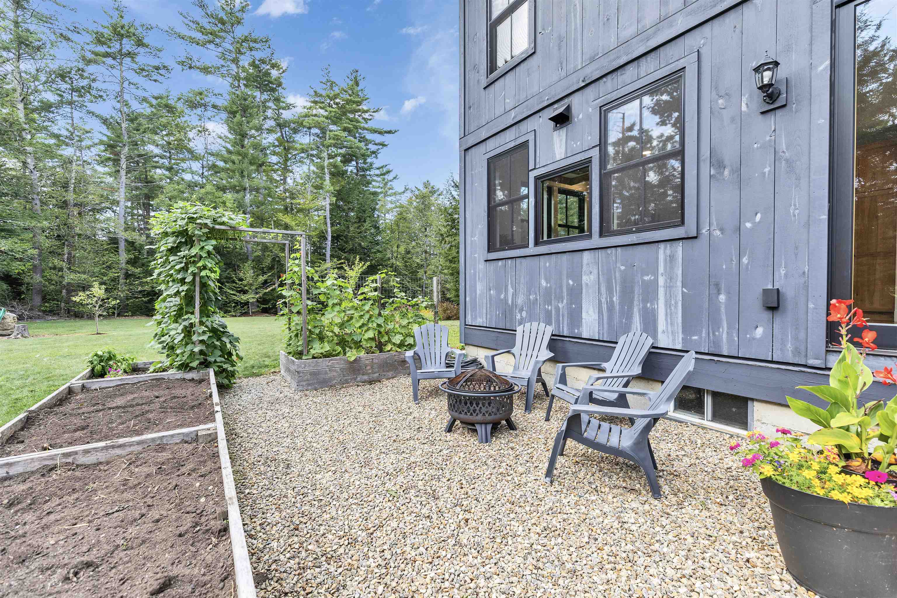 341 Ingalls Road Property Photo 19