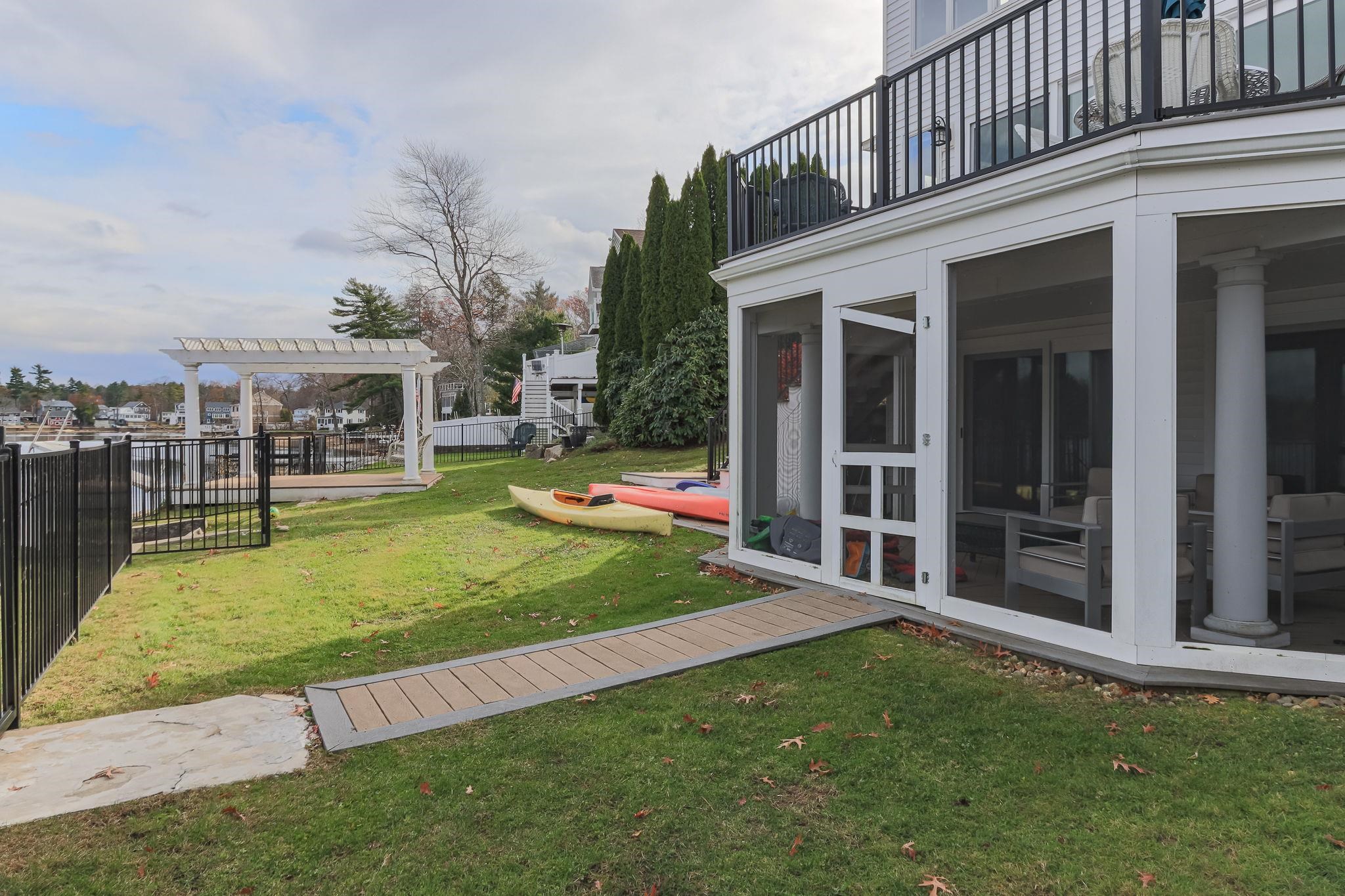 67 & 69 Conleys Grove Road Property Photo 46