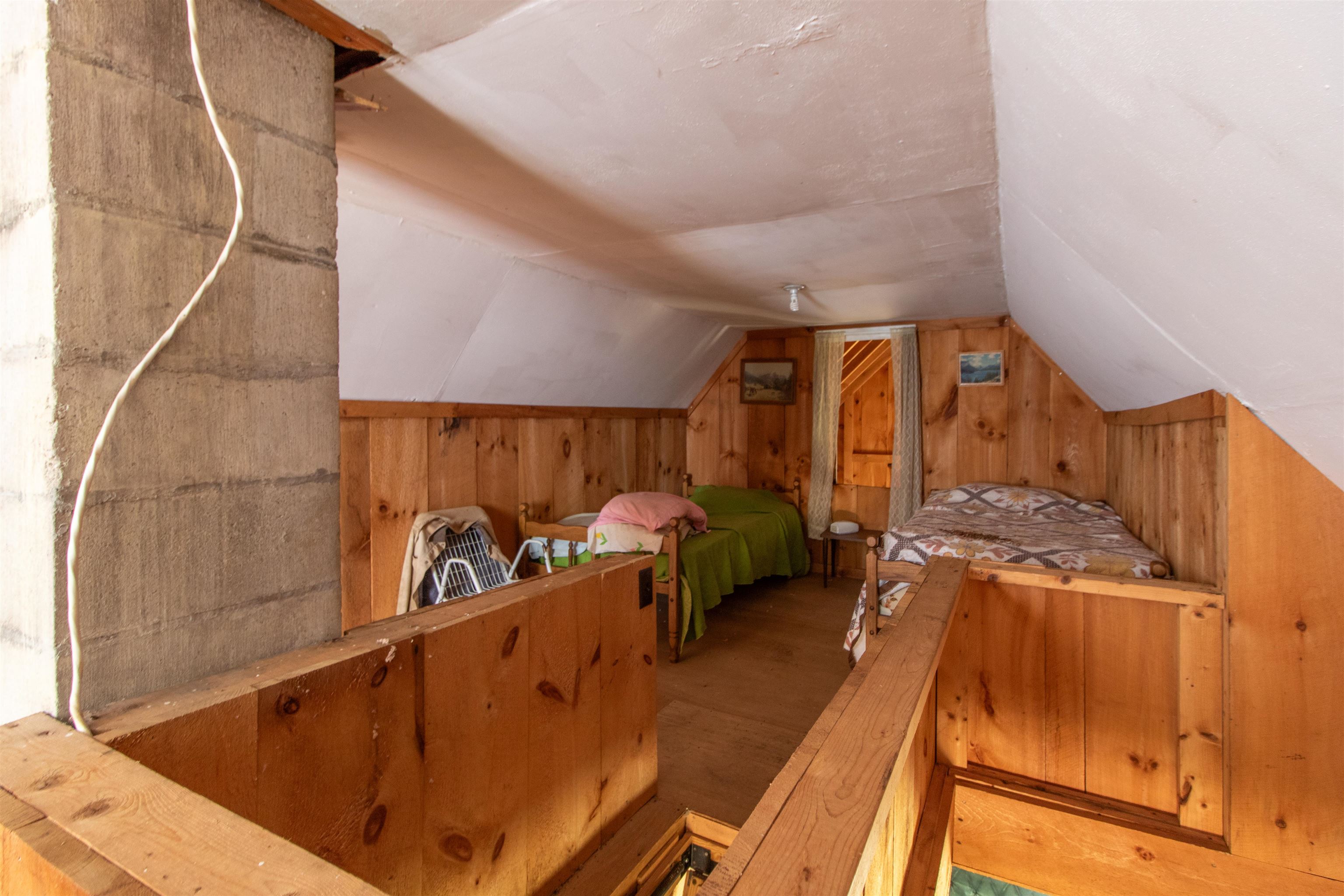 418 Hall Road Property Photo 15