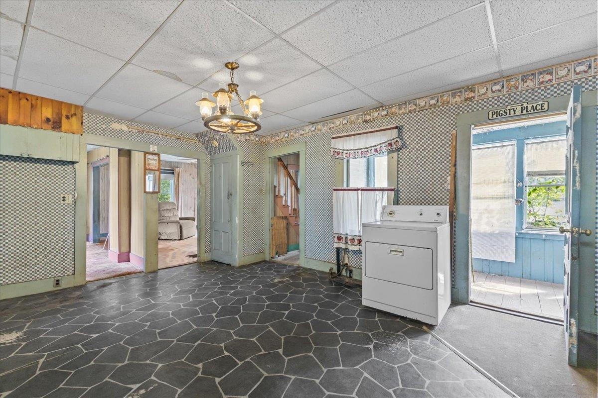 8 Buffalo Street Property Photo 3