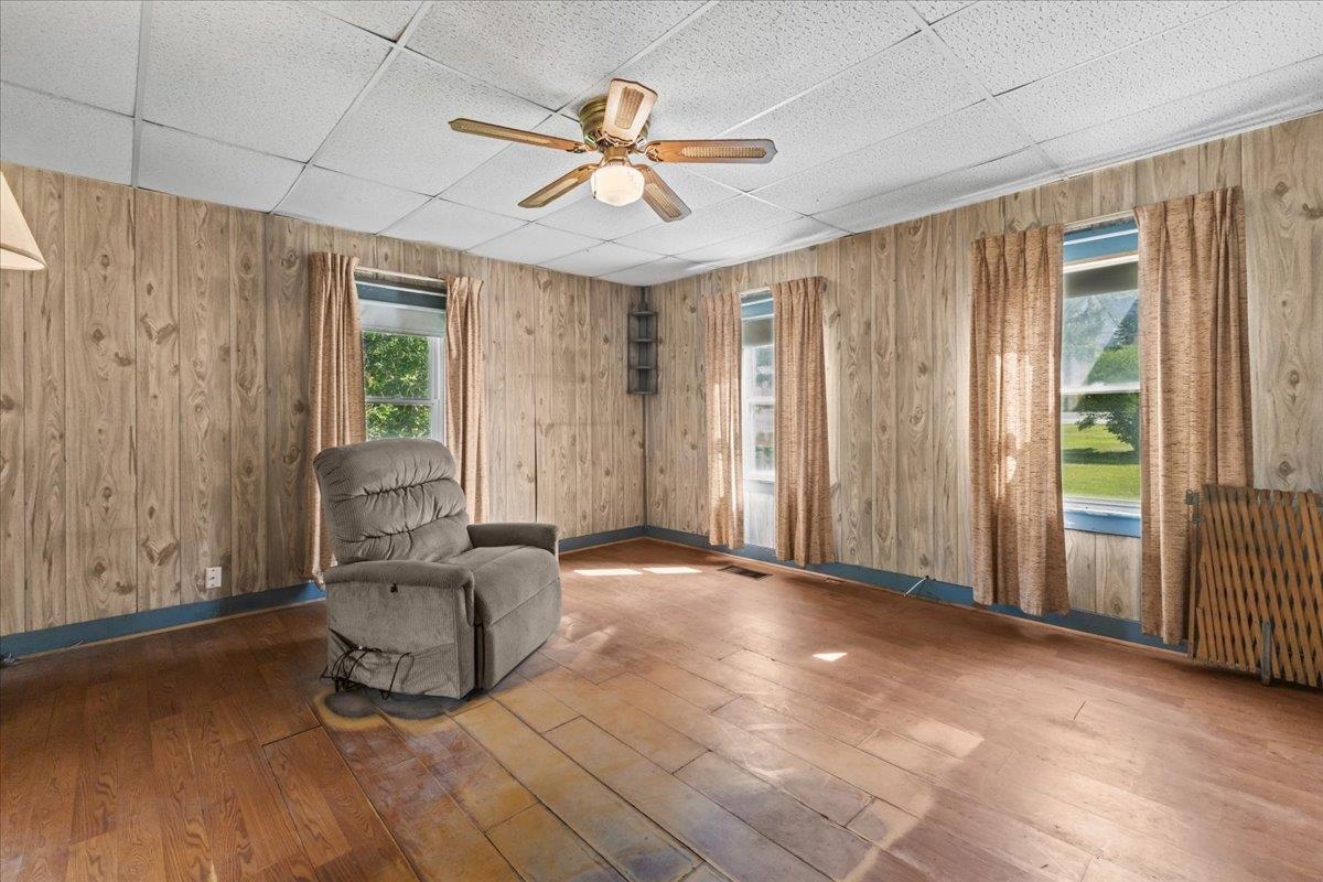 8 Buffalo Street Property Photo 4