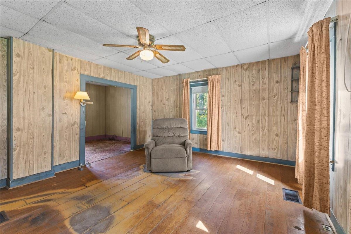8 Buffalo Street Property Photo 10