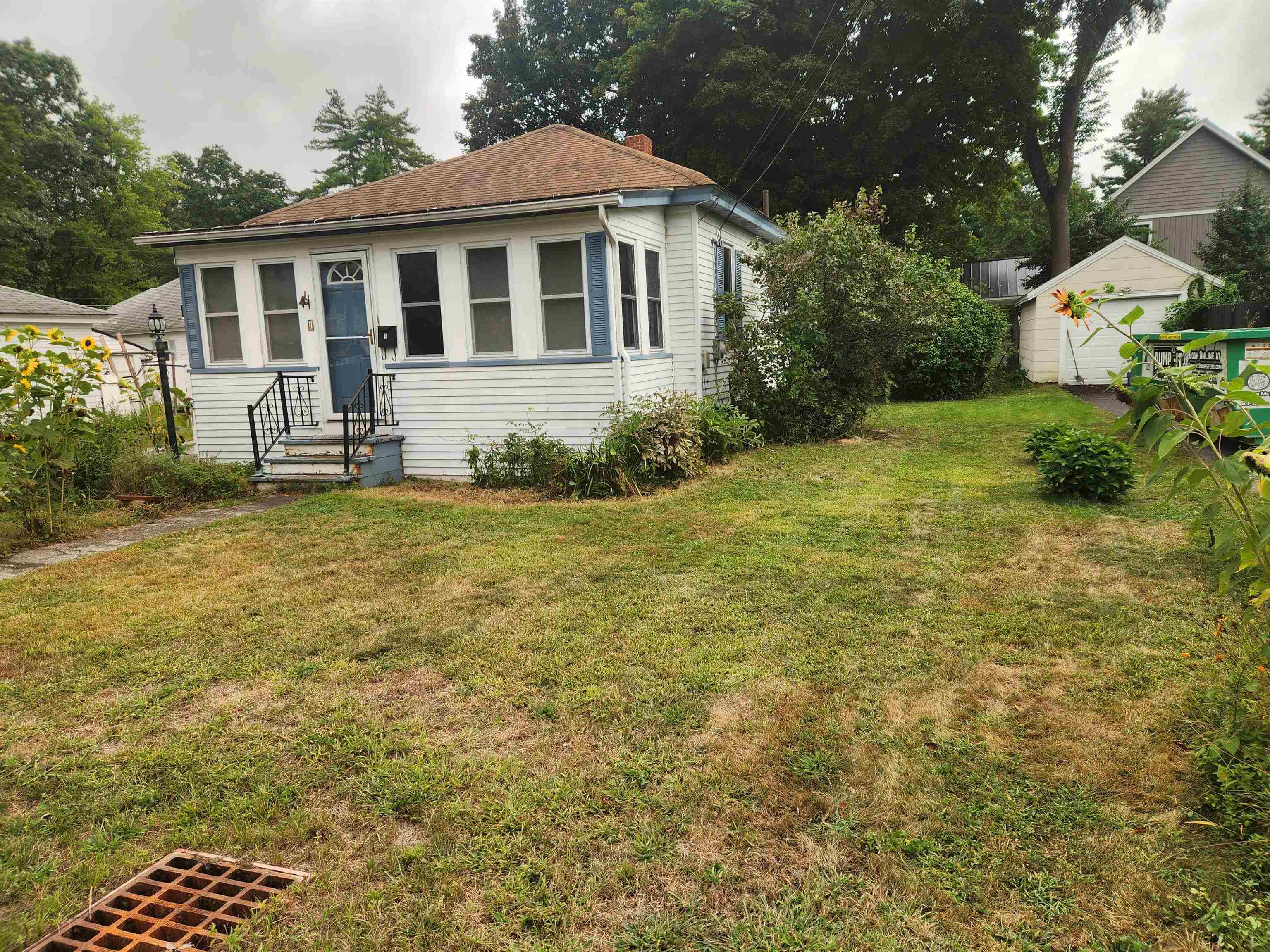 1 Wood Avenue Property Photo 2