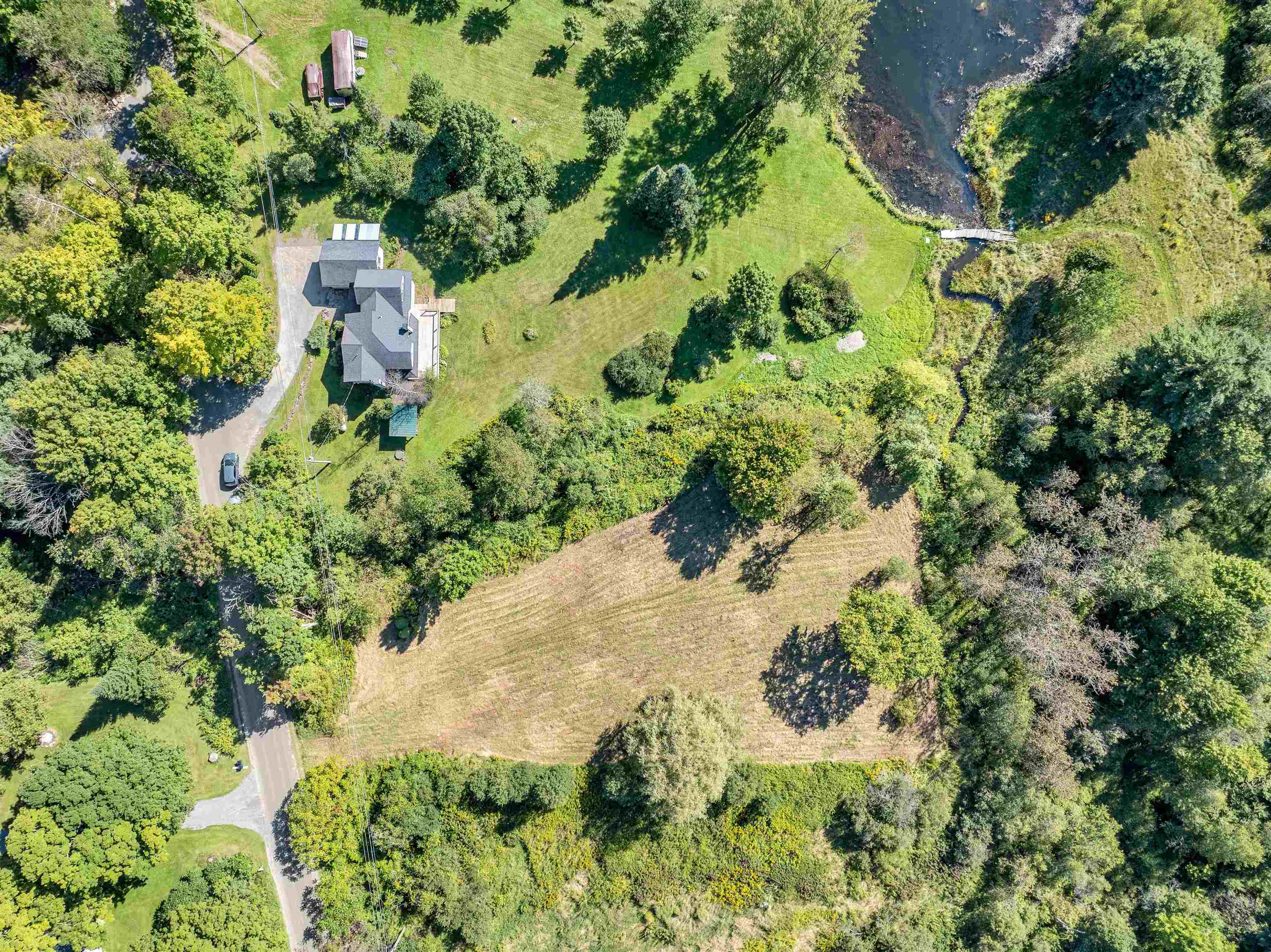 748 Chapin Road Property Photo 4