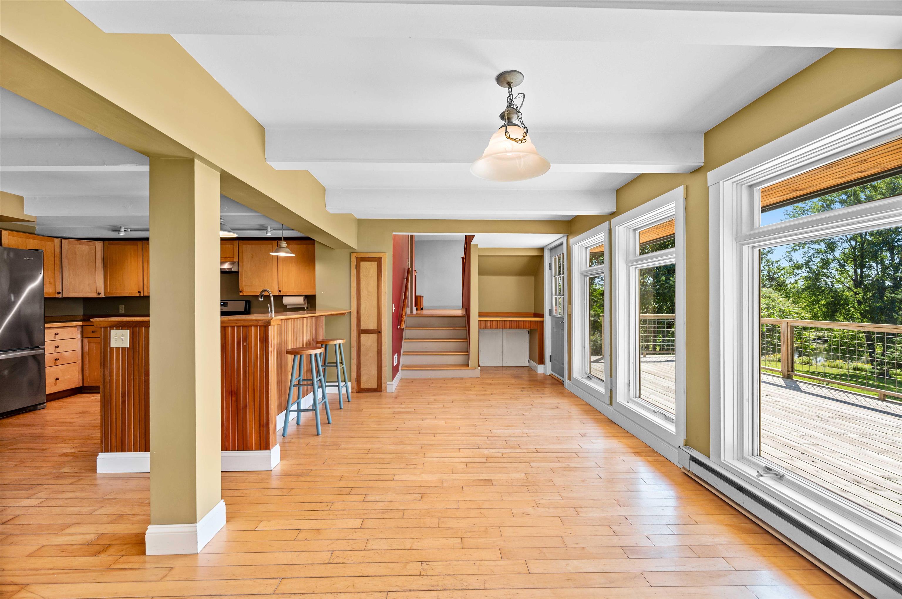 748 Chapin Road Property Photo 15
