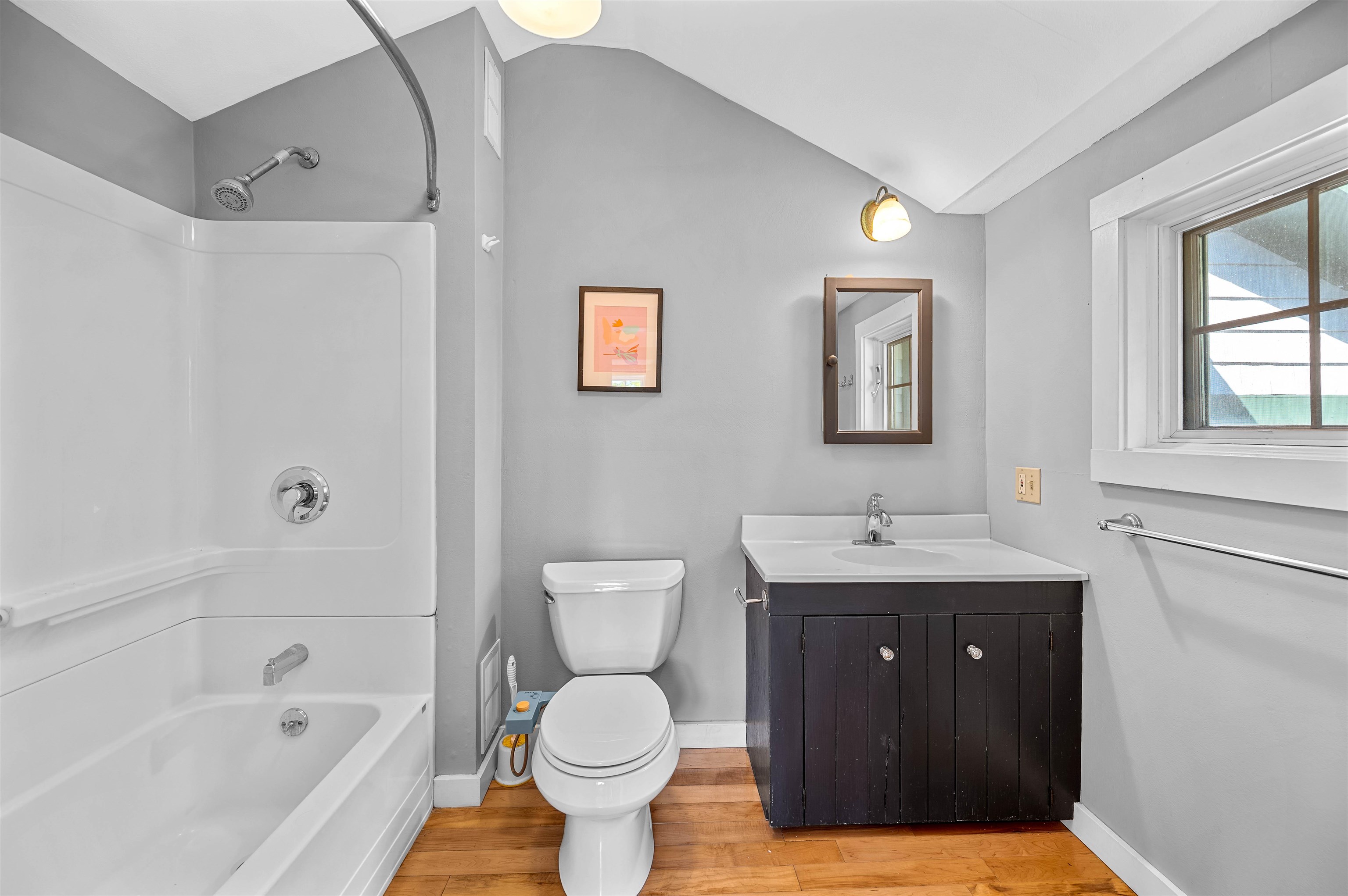 748 Chapin Road Property Photo 32