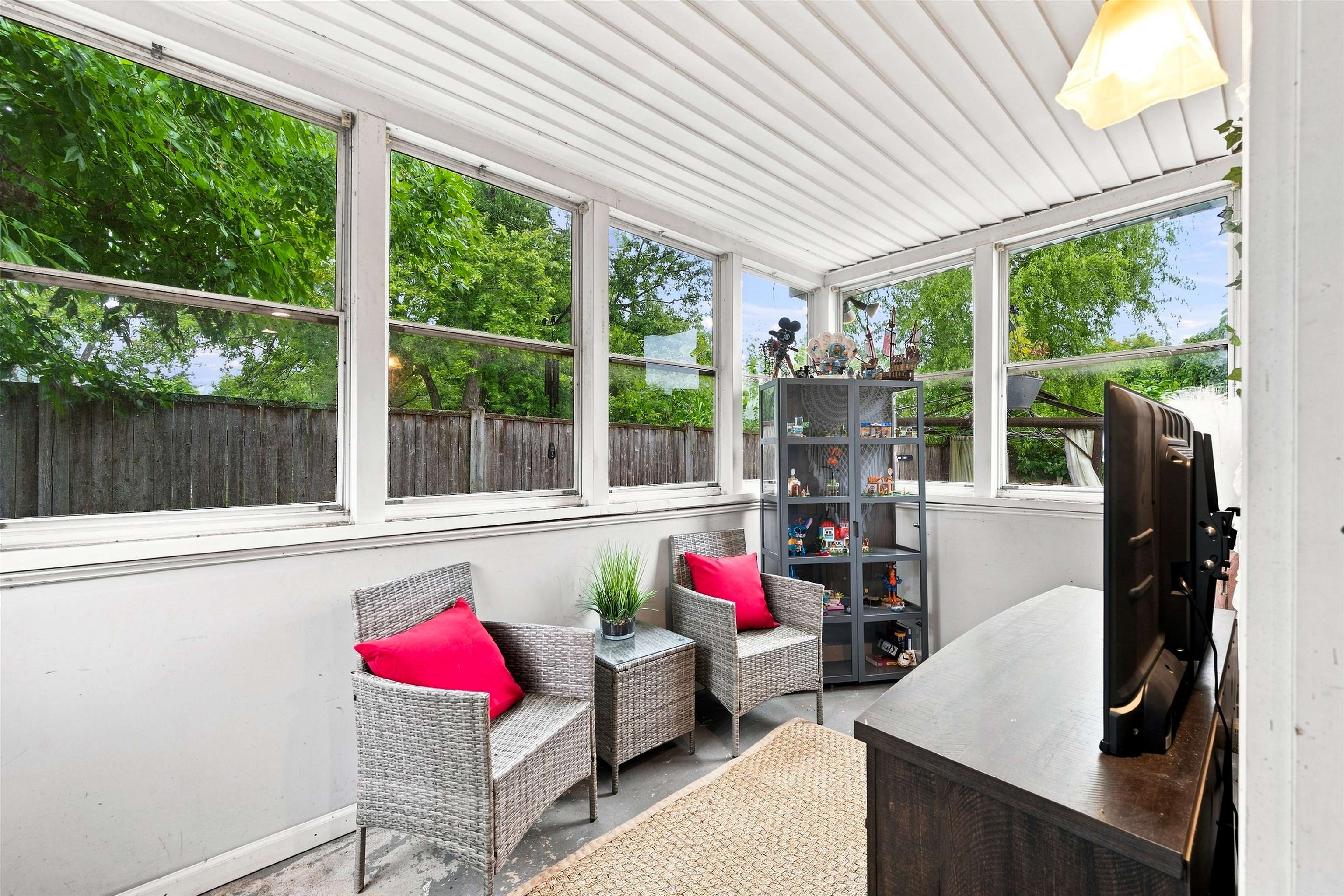 14 3/4 Verona Street Property Photo 14