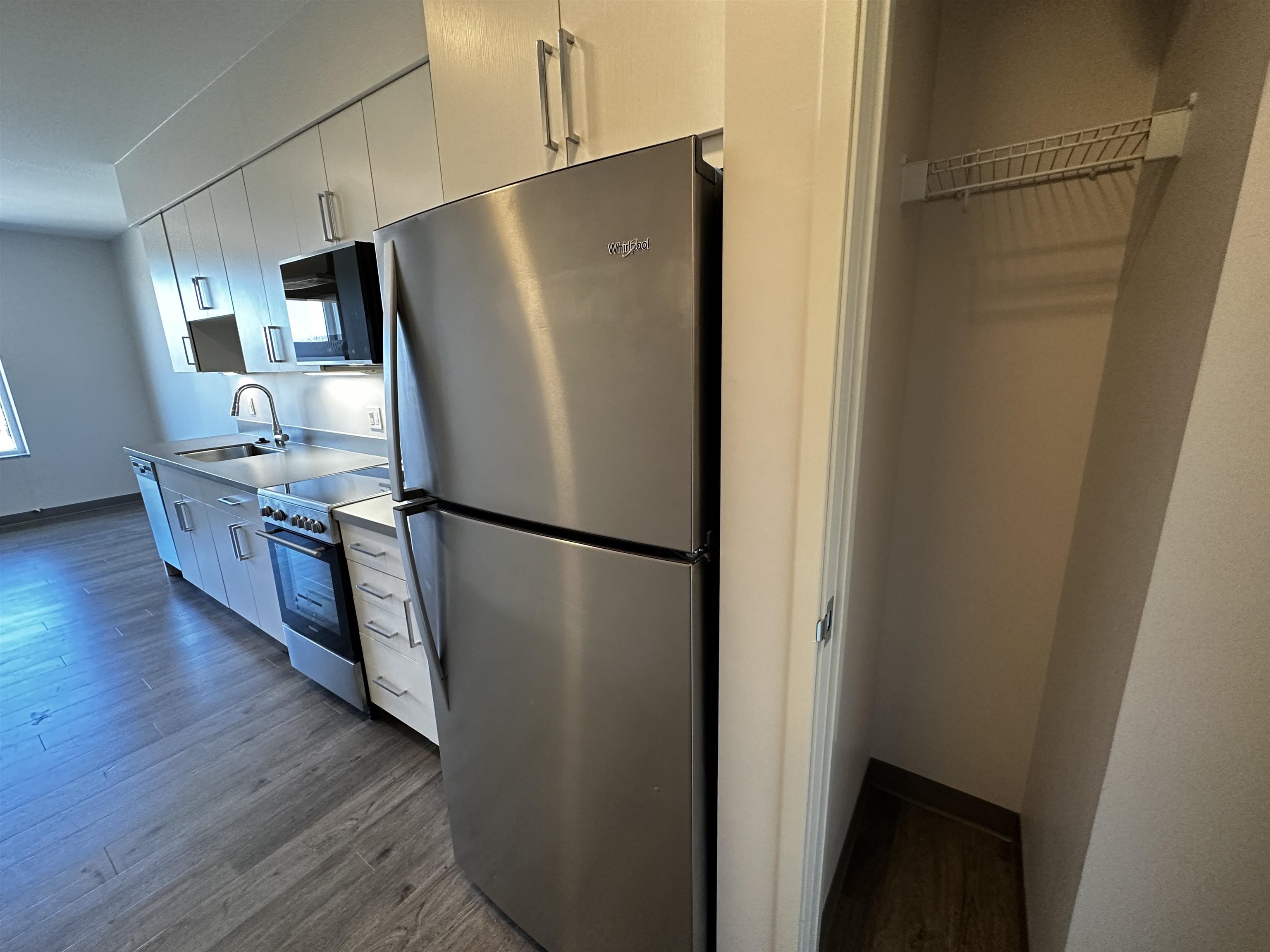 409 Elm Street Property Photo 16