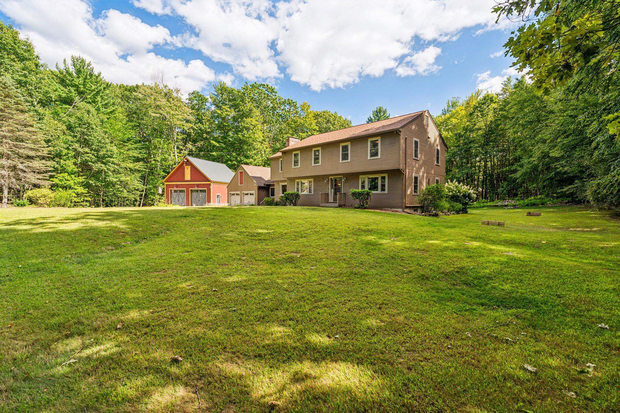 6 North Woods Road Property Photo 1