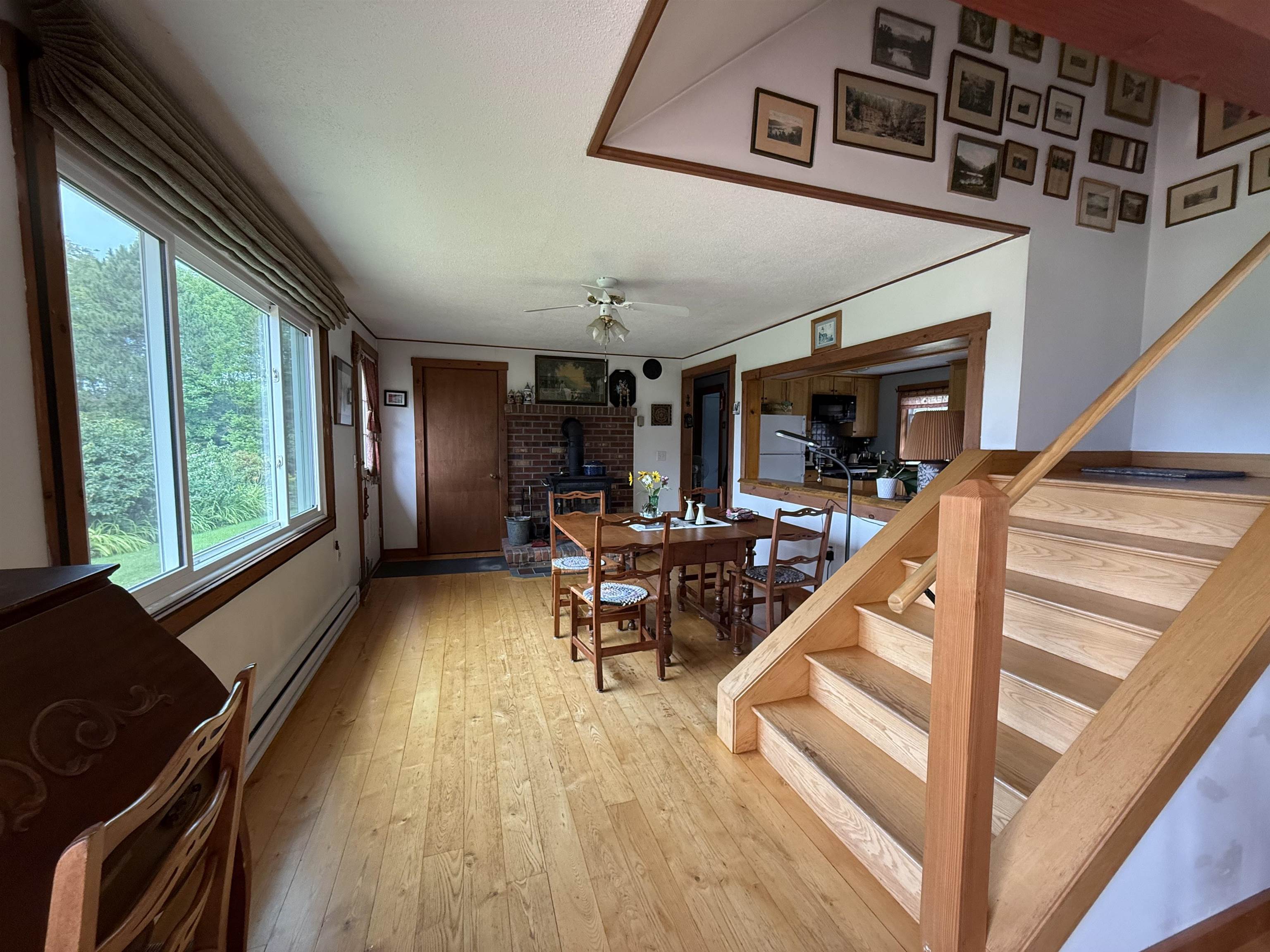 2817 Braintree Hill Road Property Photo 14