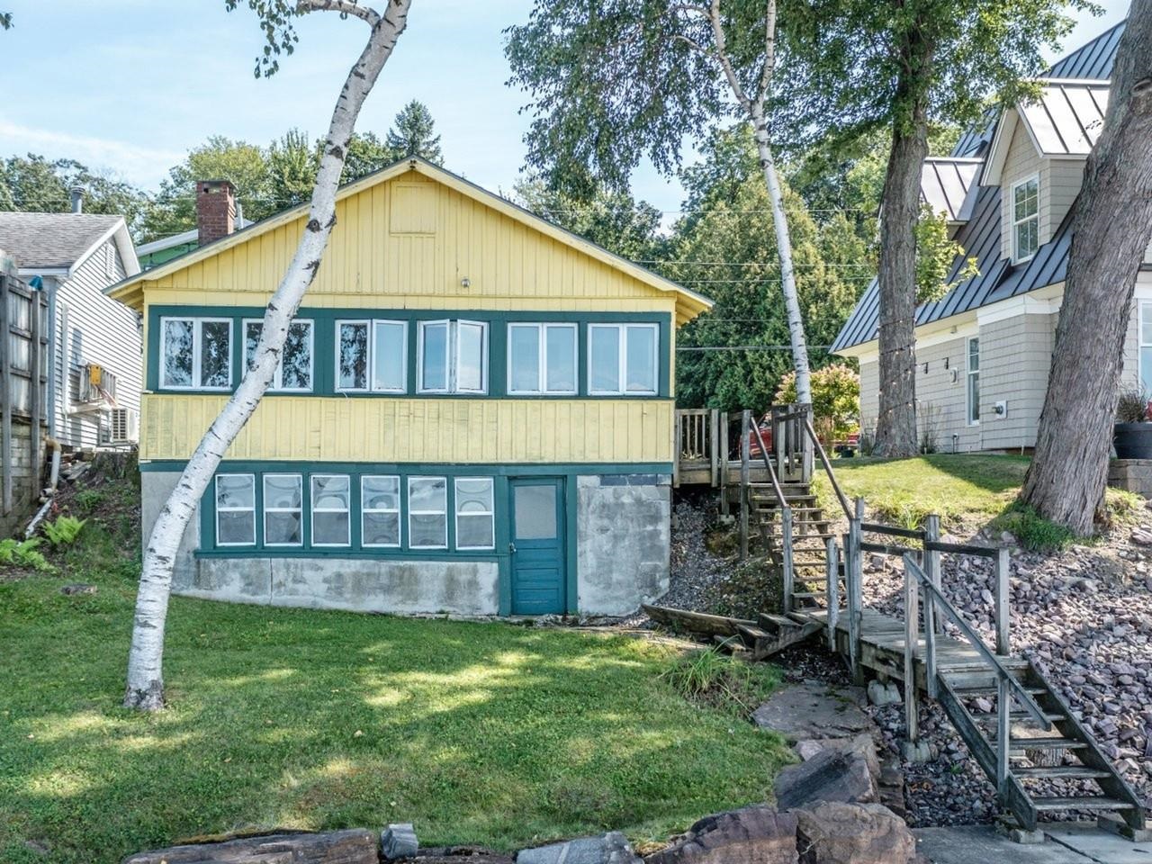 156 Beach Road Property Photo 10