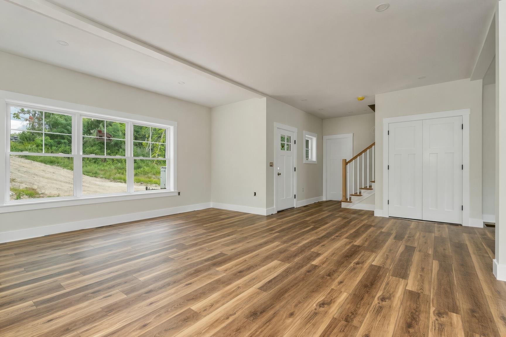 29 Hemlock Drive Property Photo 6