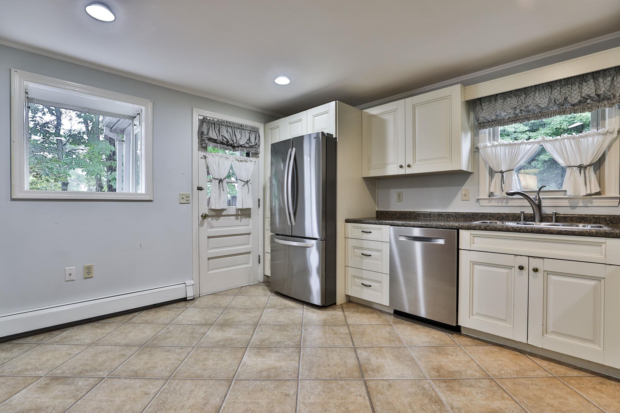 35 Smyth Lane Property Photo 6