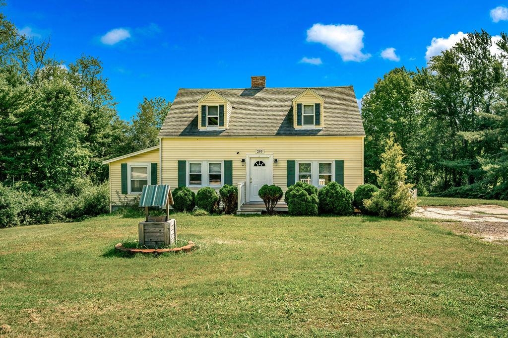 293 Laconia Road Property Photo 1