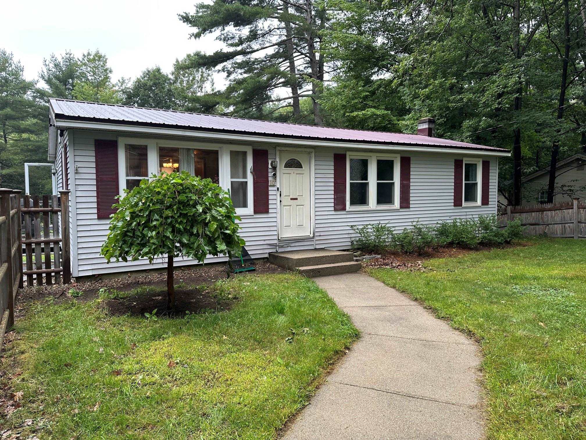 10 Contoocook Avenue Property Photo 2