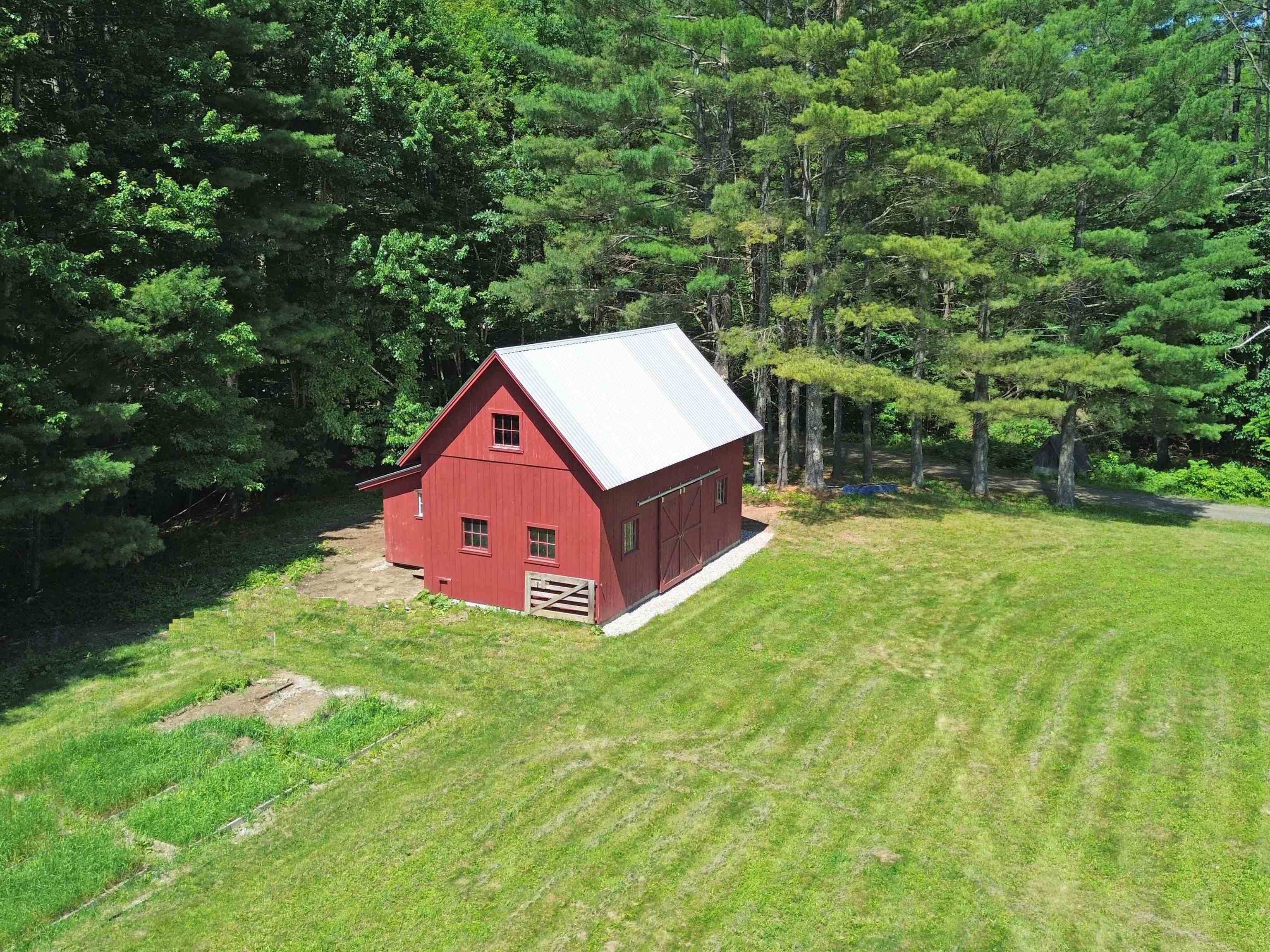 2502 North Road Property Photo 43