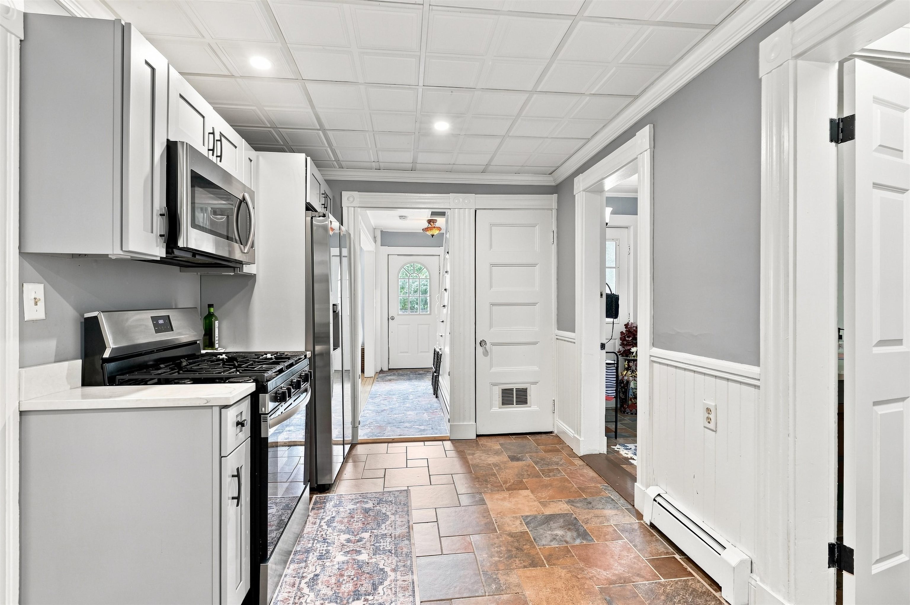 74 Charles Street Property Photo 4