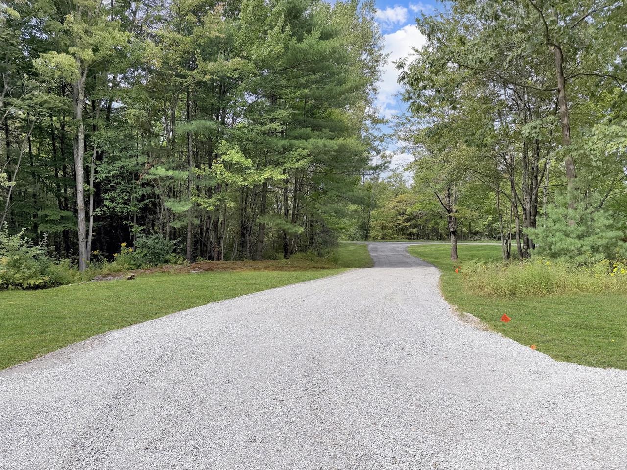 19 Mountain Road Property Photo 15
