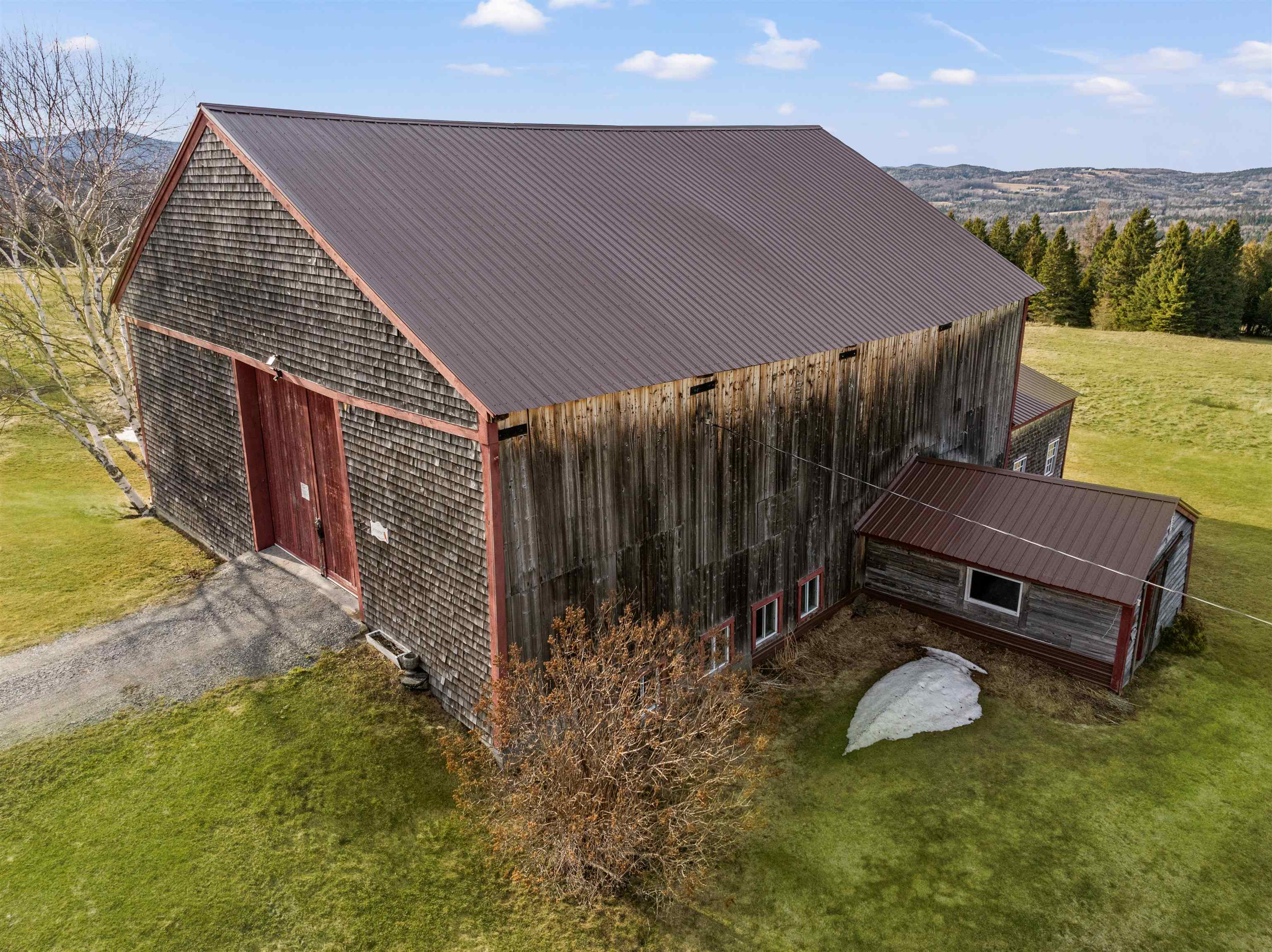 65 Perry Road Property Photo 8