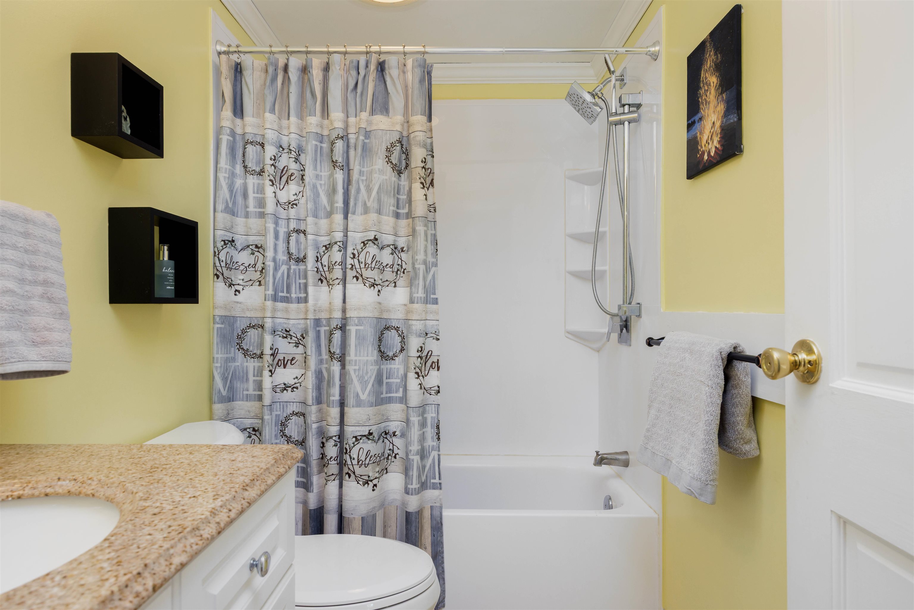 24 Church Lane Property Photo 15