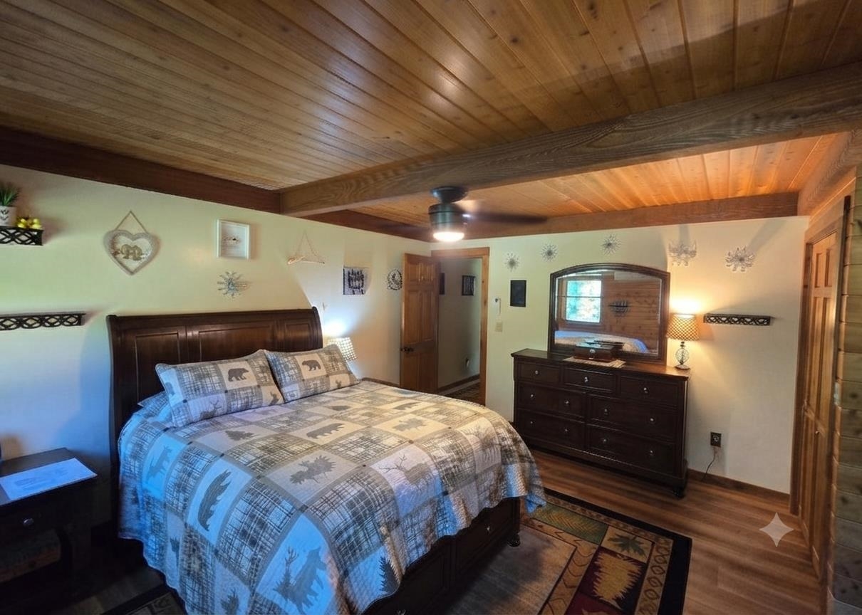 5391 Loop Road Property Photo 16