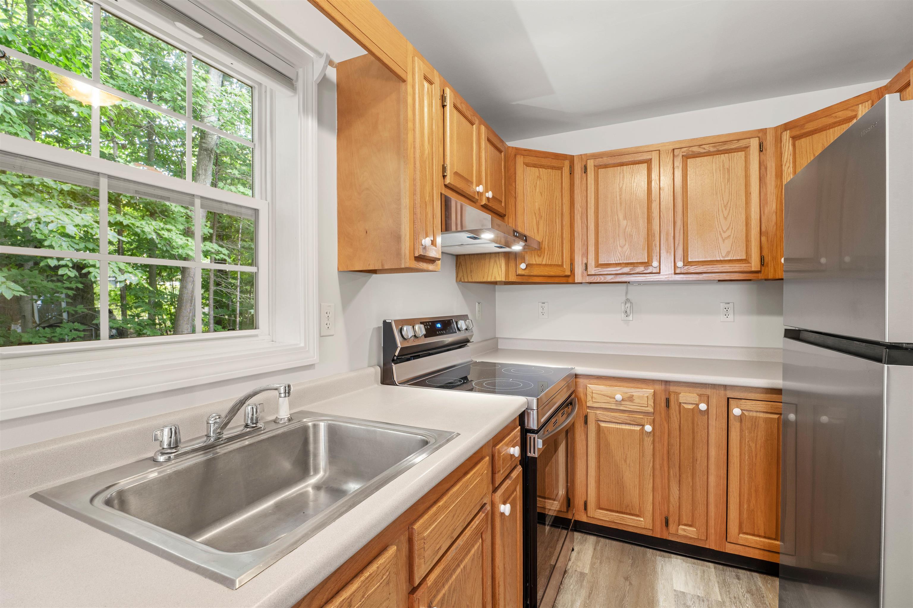 24 Mulberry Hill Road Property Photo 14